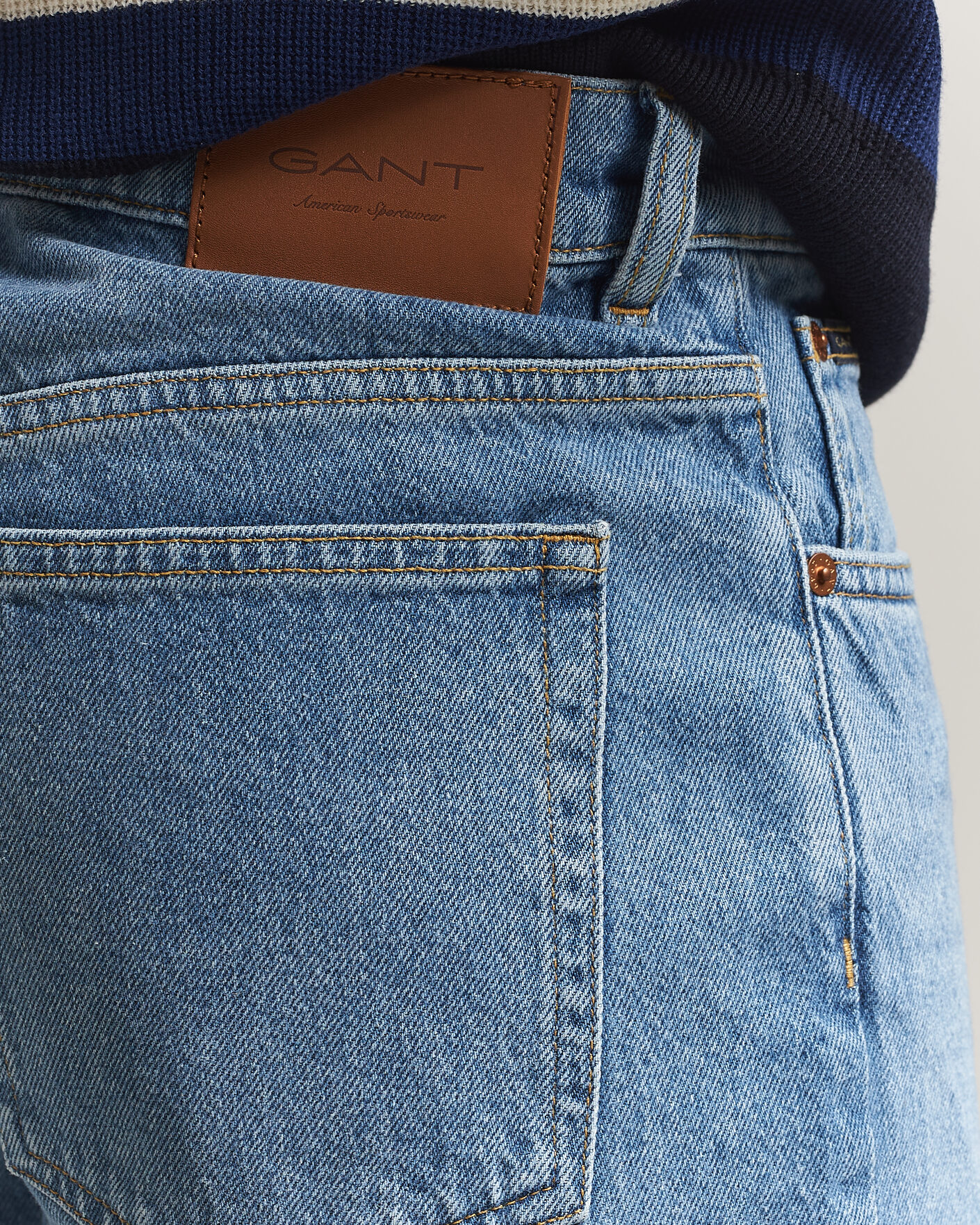 Mies | Housut | Gant | Straight Fit Jeans Semi Light Blue Worn In