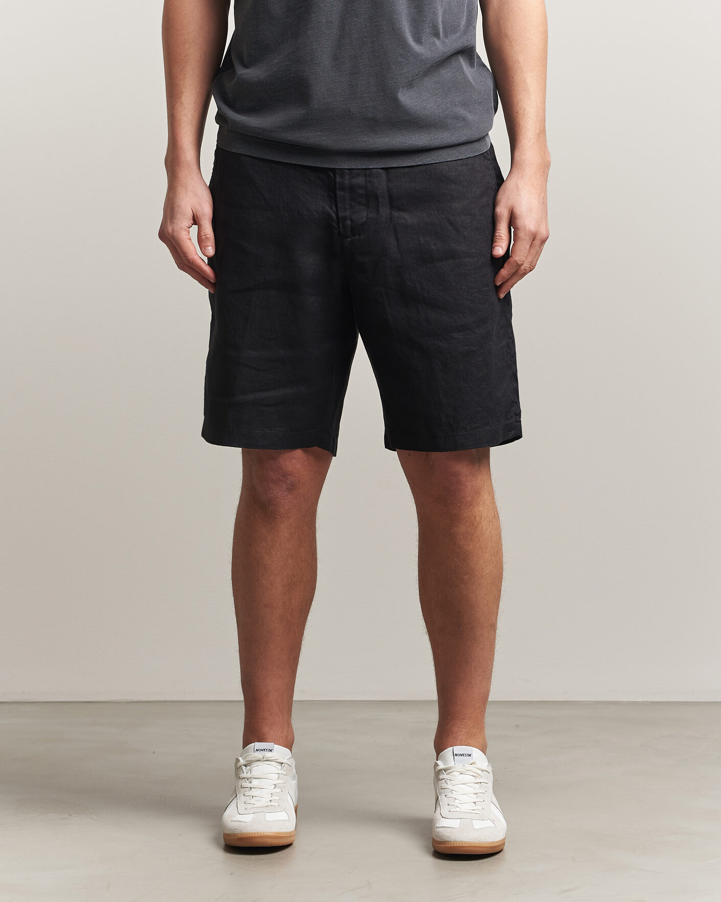 Mies | Shortsit | GANT | Regular Fit Linen Drawstring Shorts Black