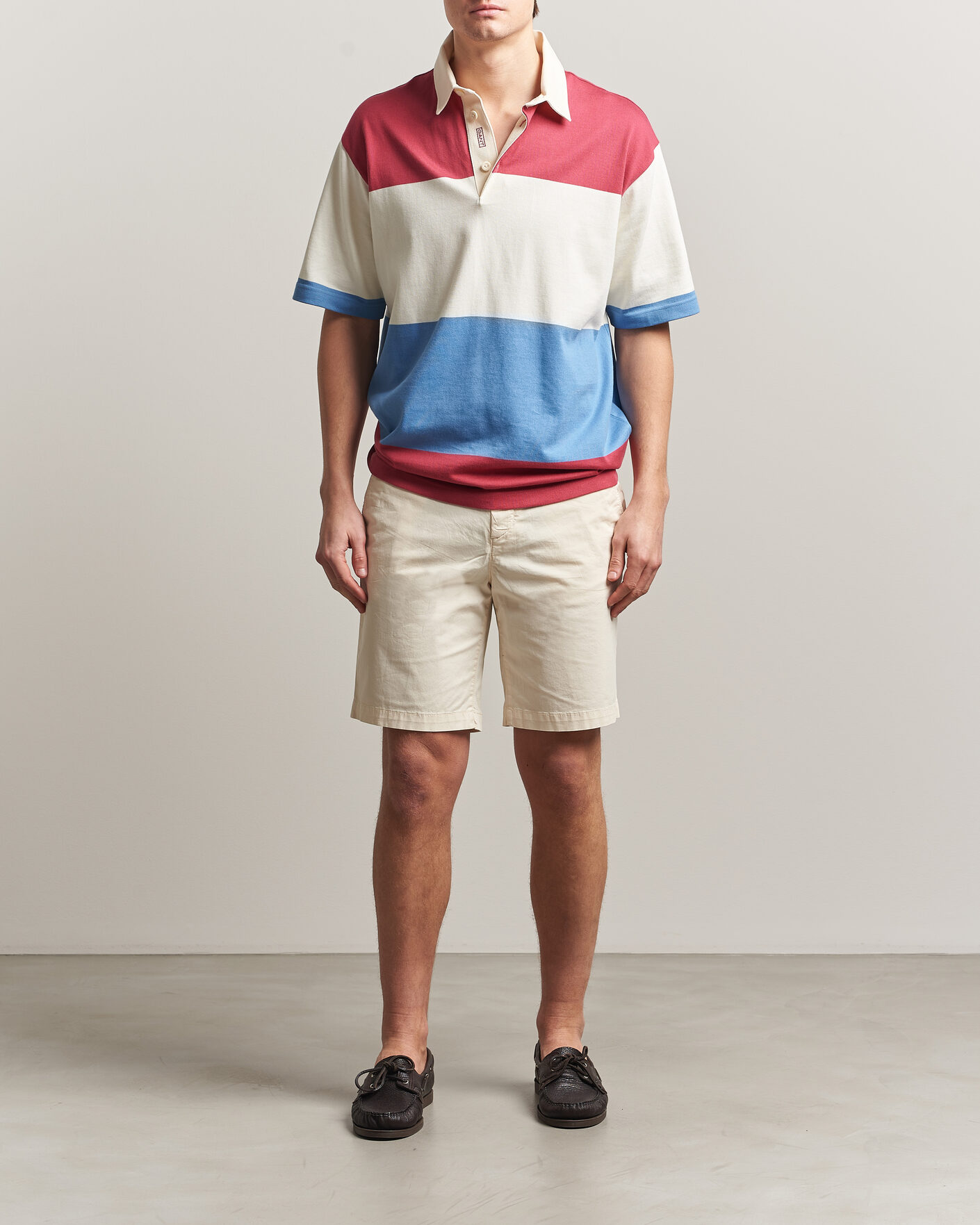 Mies | Shortsit | GANT | Regular Sunfaded Shorts Cream