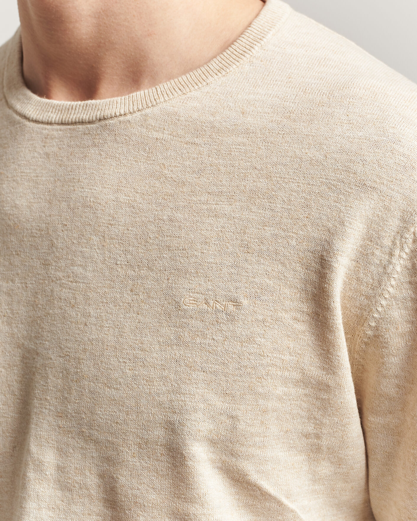 Mies | Puserot | Gant | Cotton/Linen Slub Knitted Sweater Seed Melange