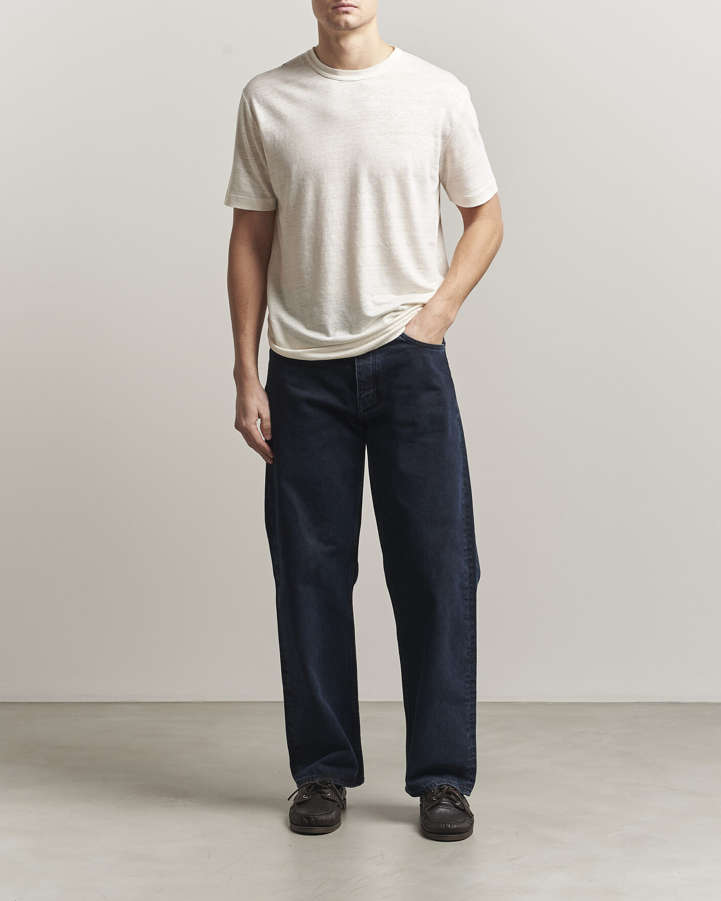 Mies | T-paidat | GANT | Linen T-Shirt Creamed White