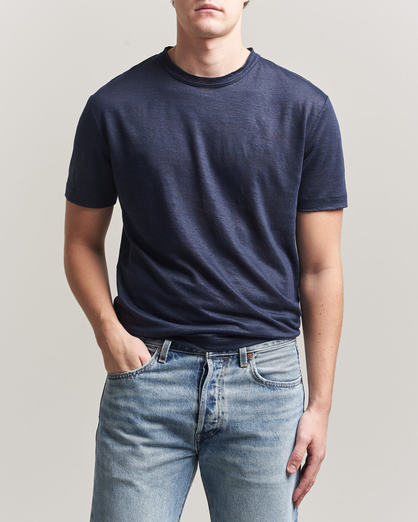 Mies | T-paidat | Gant | Linen T-Shirt Evening Blue