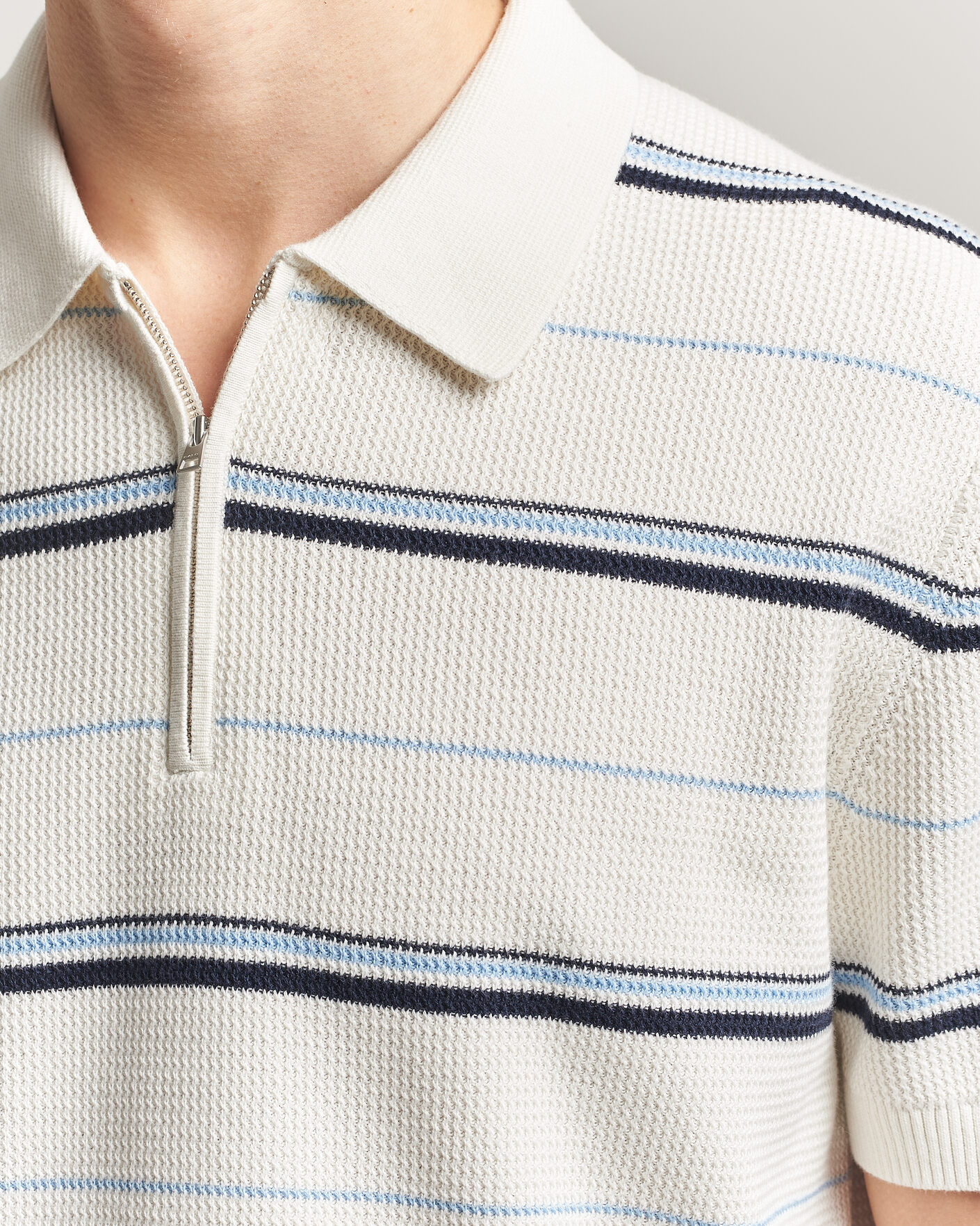 Mies | Pikeet | GANT | Striped Knitted Polo Eggshell