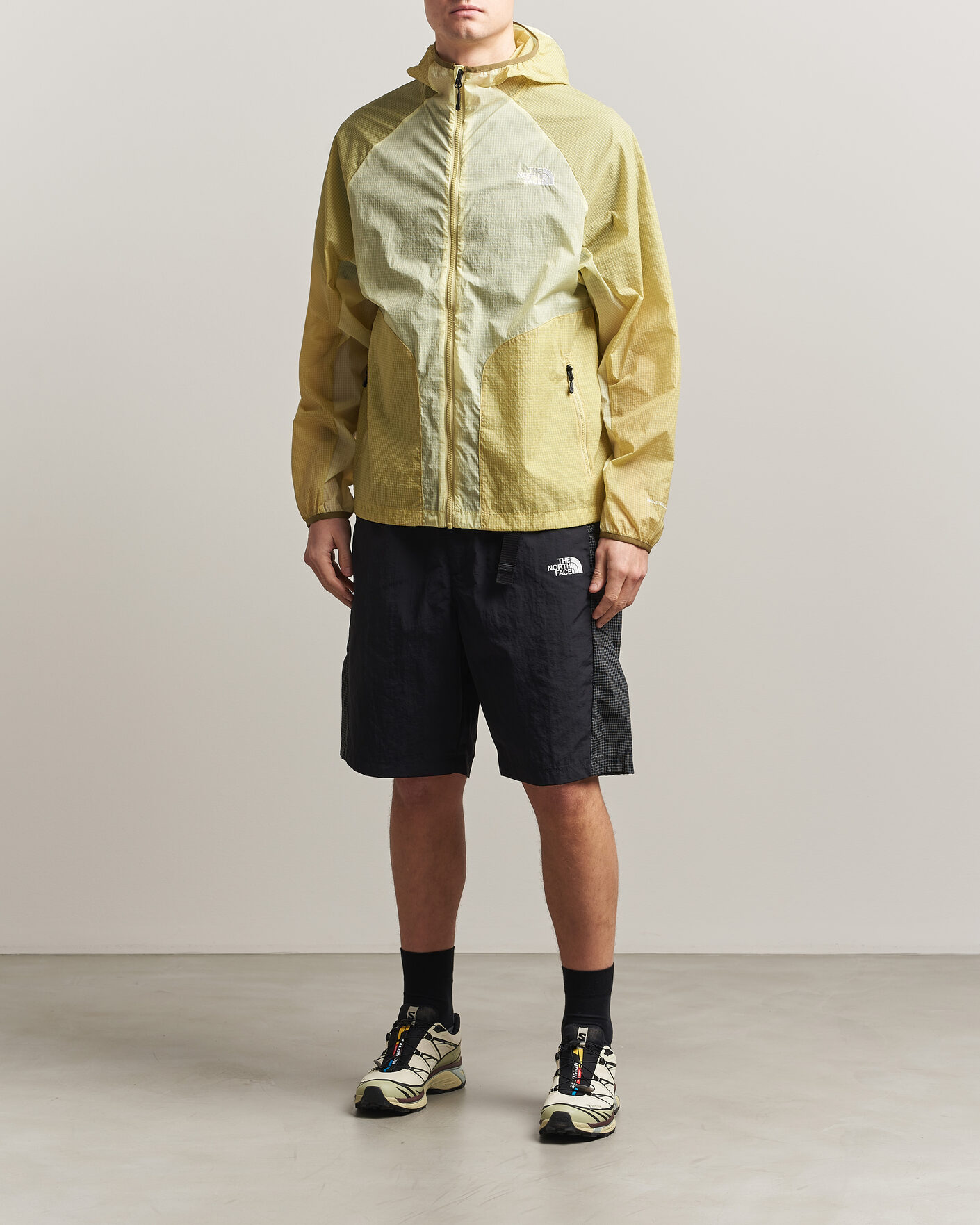 Mies | Takit | The North Face | NSE Wind Jacket Lemon Mist