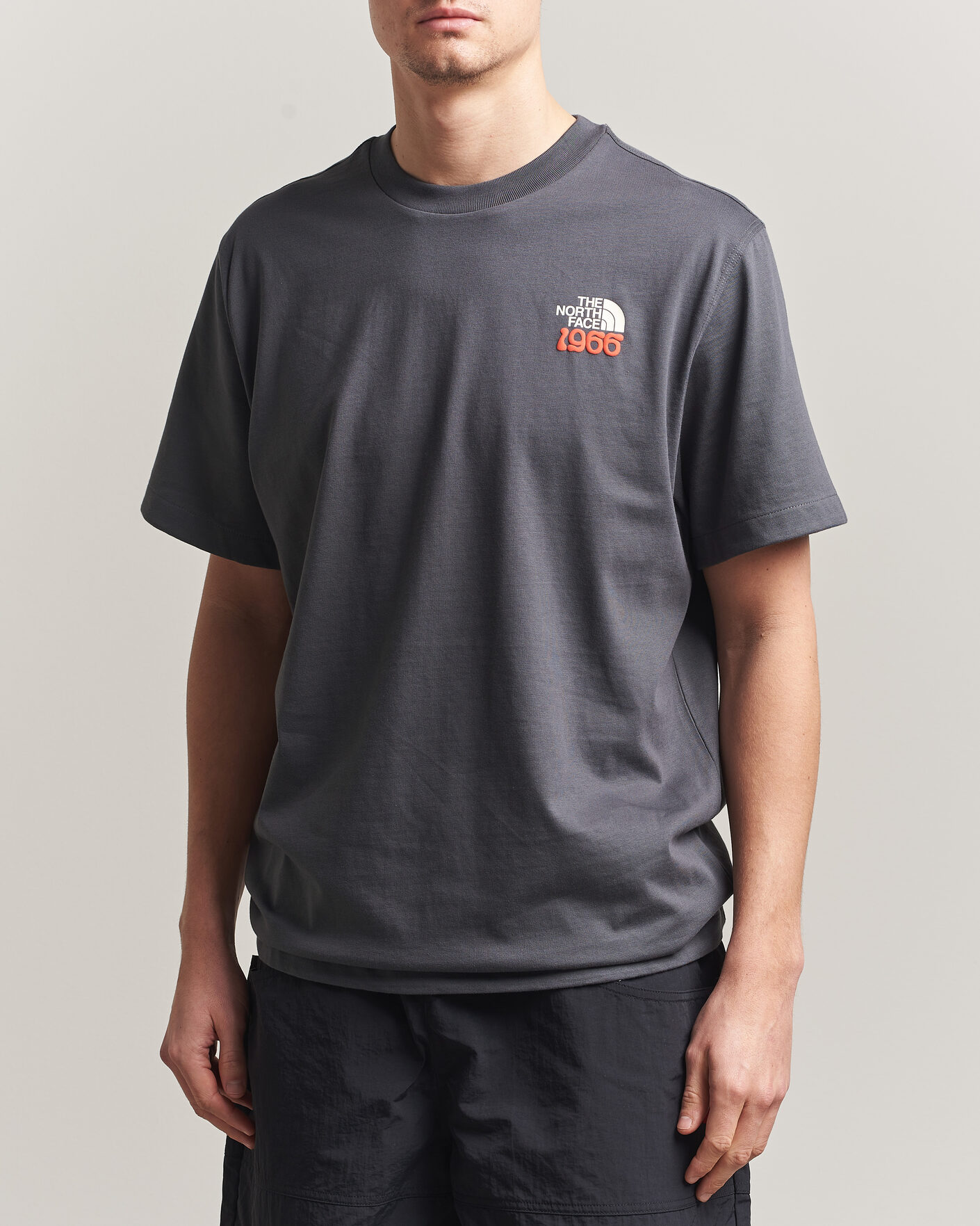 Mies | T-paidat | The North Face | 1966 Printed T-Shirt Anthracite Grey