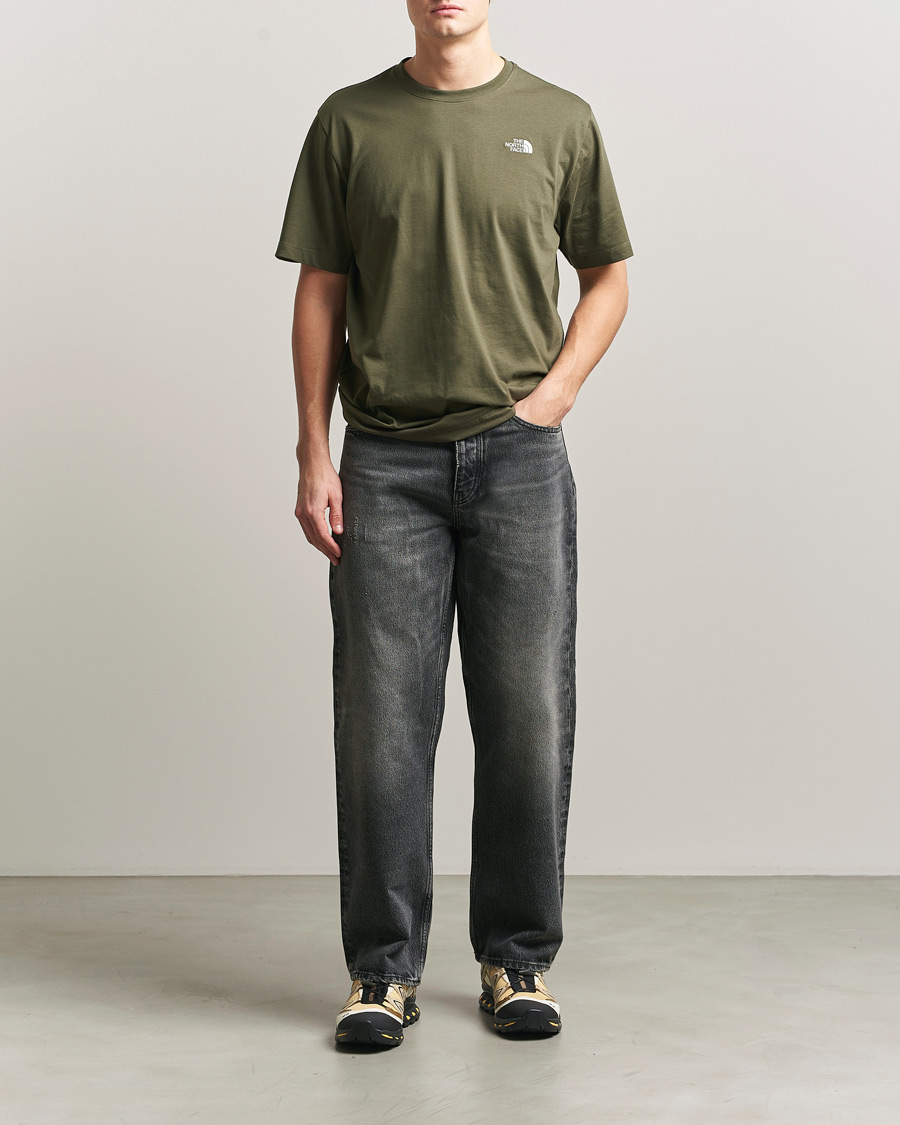 Mies | T-paidat | The North Face | Evolution Simple Dome T-Shirt New Taupe Green