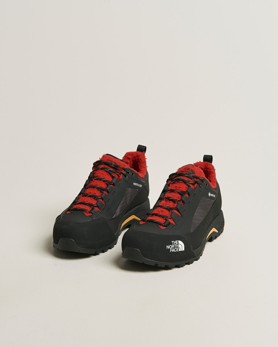 Mies | Maastojuoksukengät | The North Face | Verto Alpine Casentino Black/Red