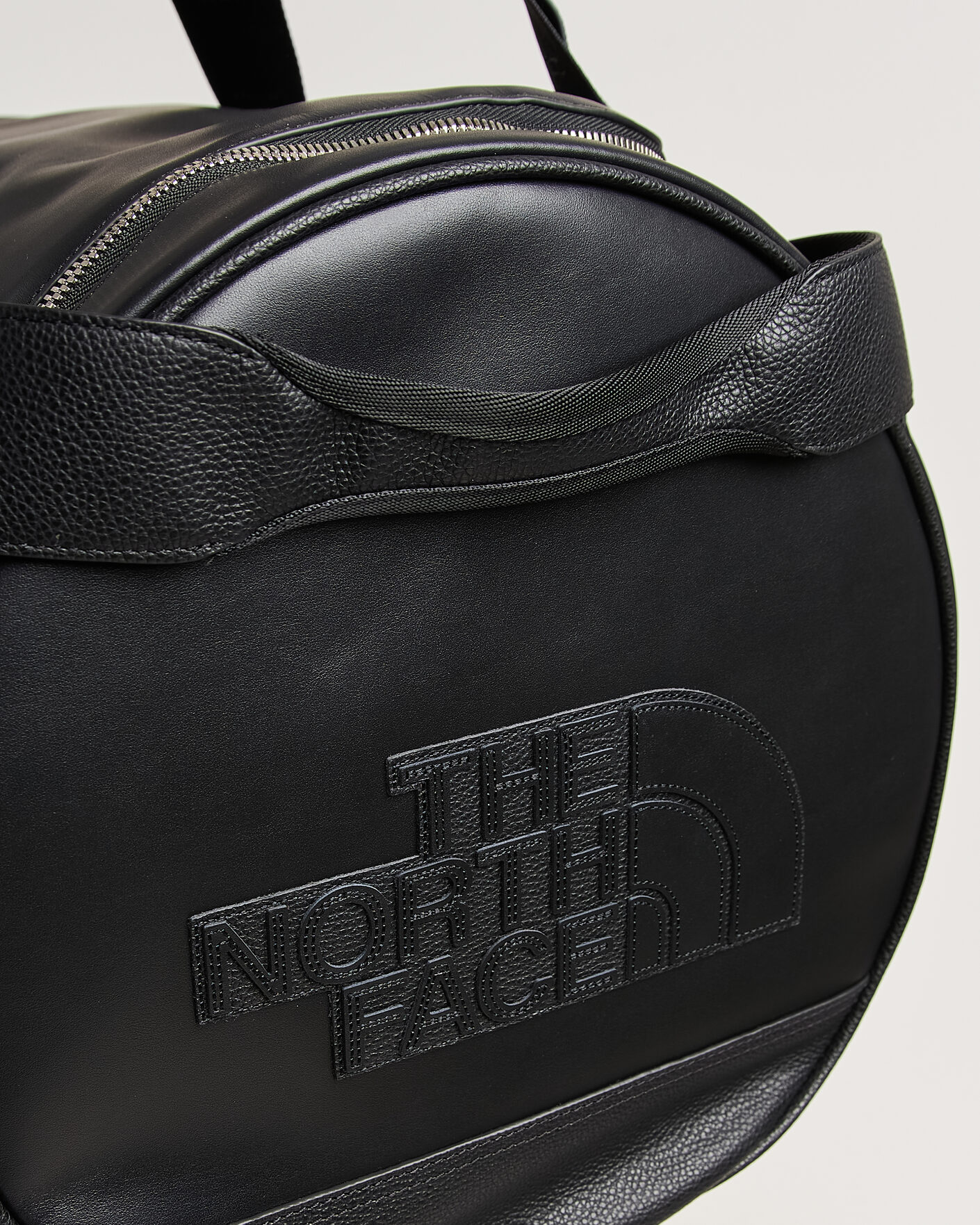 Mies | Laukut | The North Face | Anniversary Base Camp Duffel Leather Black