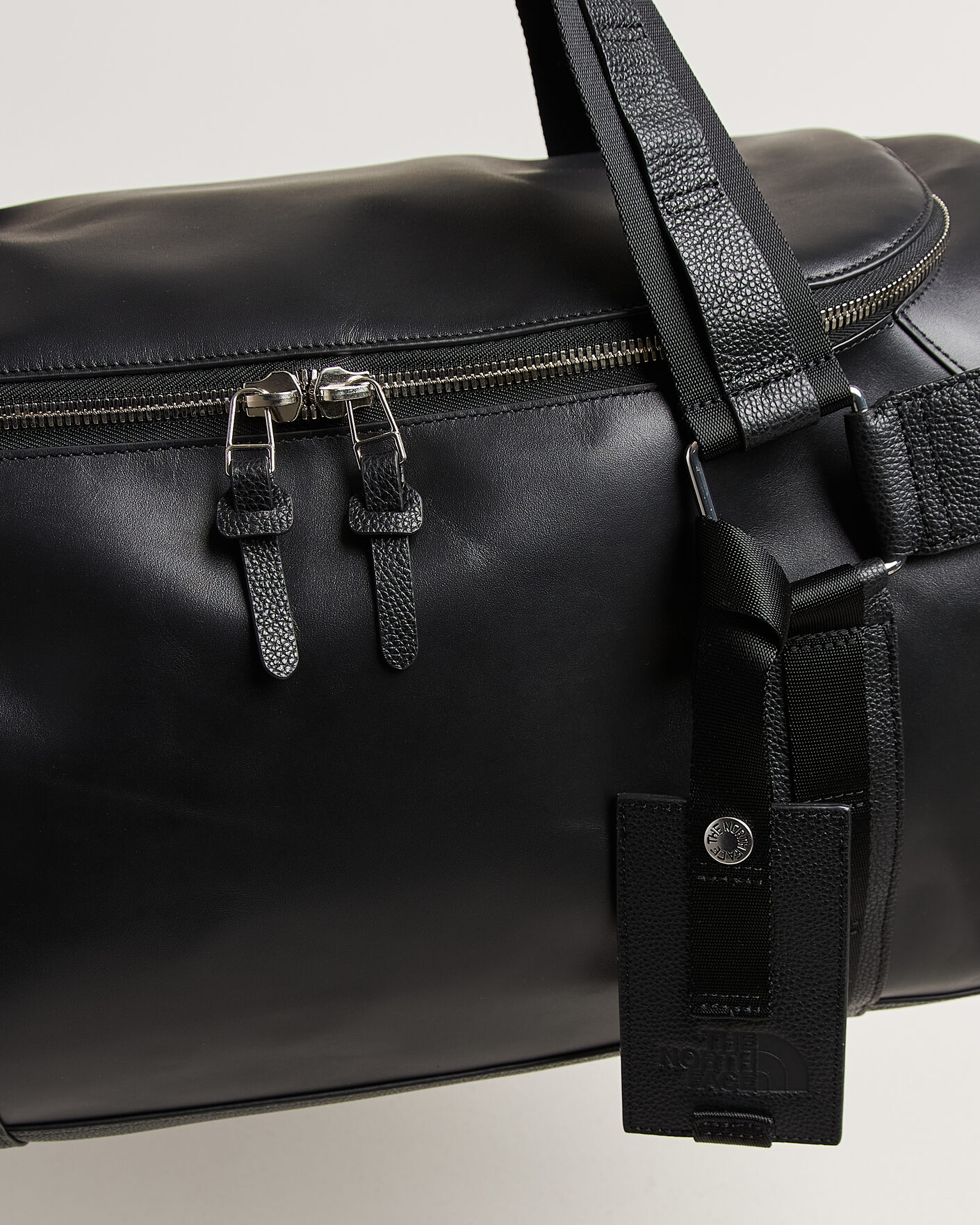 Mies | Laukut | The North Face | Anniversary Base Camp Duffel Leather Black
