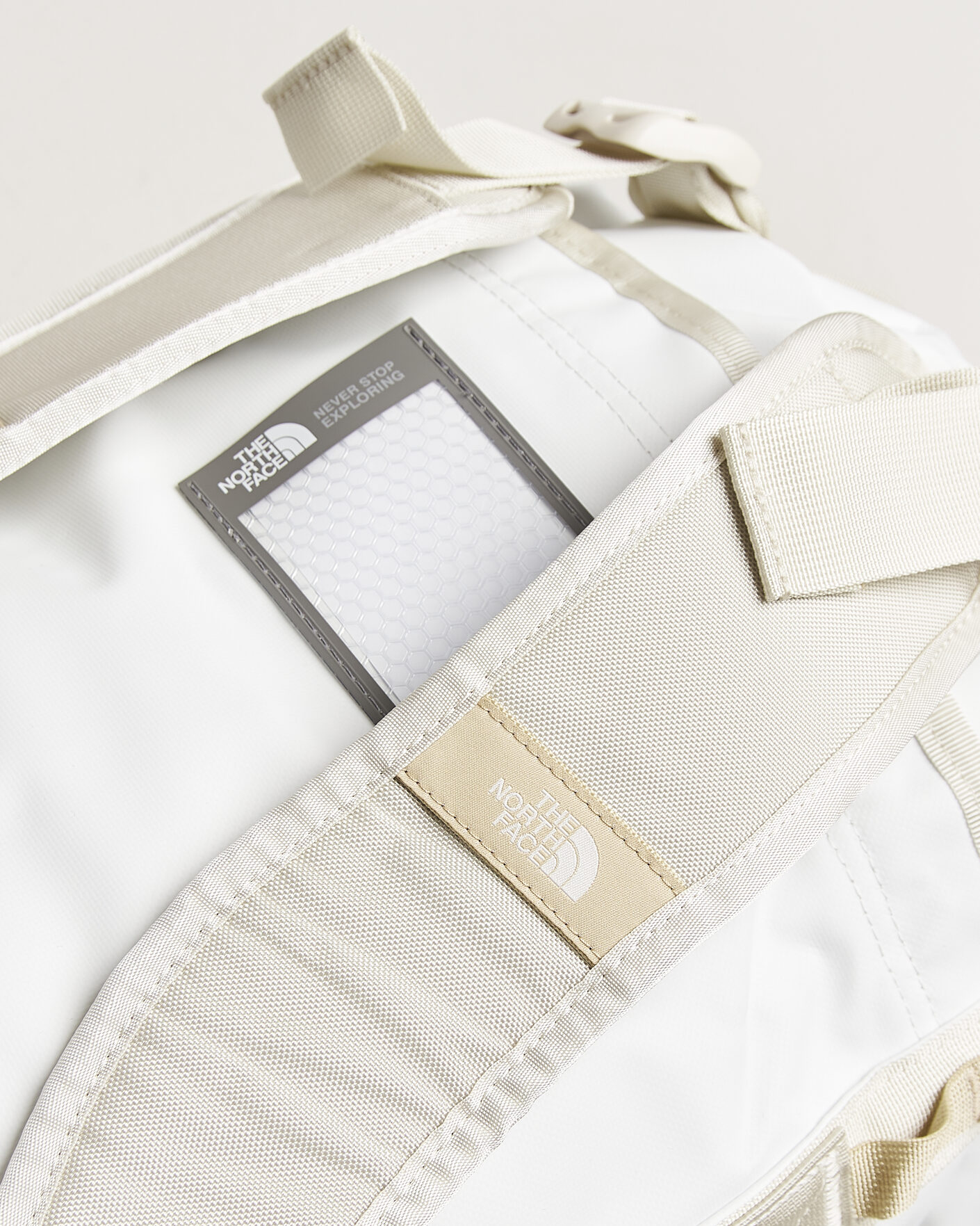 Mies | Laukut | The North Face | Base Camp Duffel S White Ash