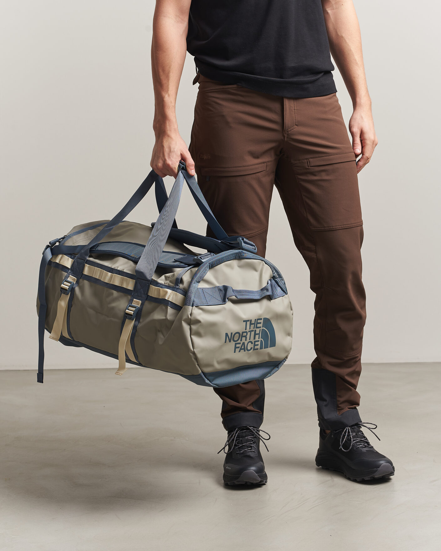 Mies | Laukut | The North Face | Base Camp Duffel M Stone Slab