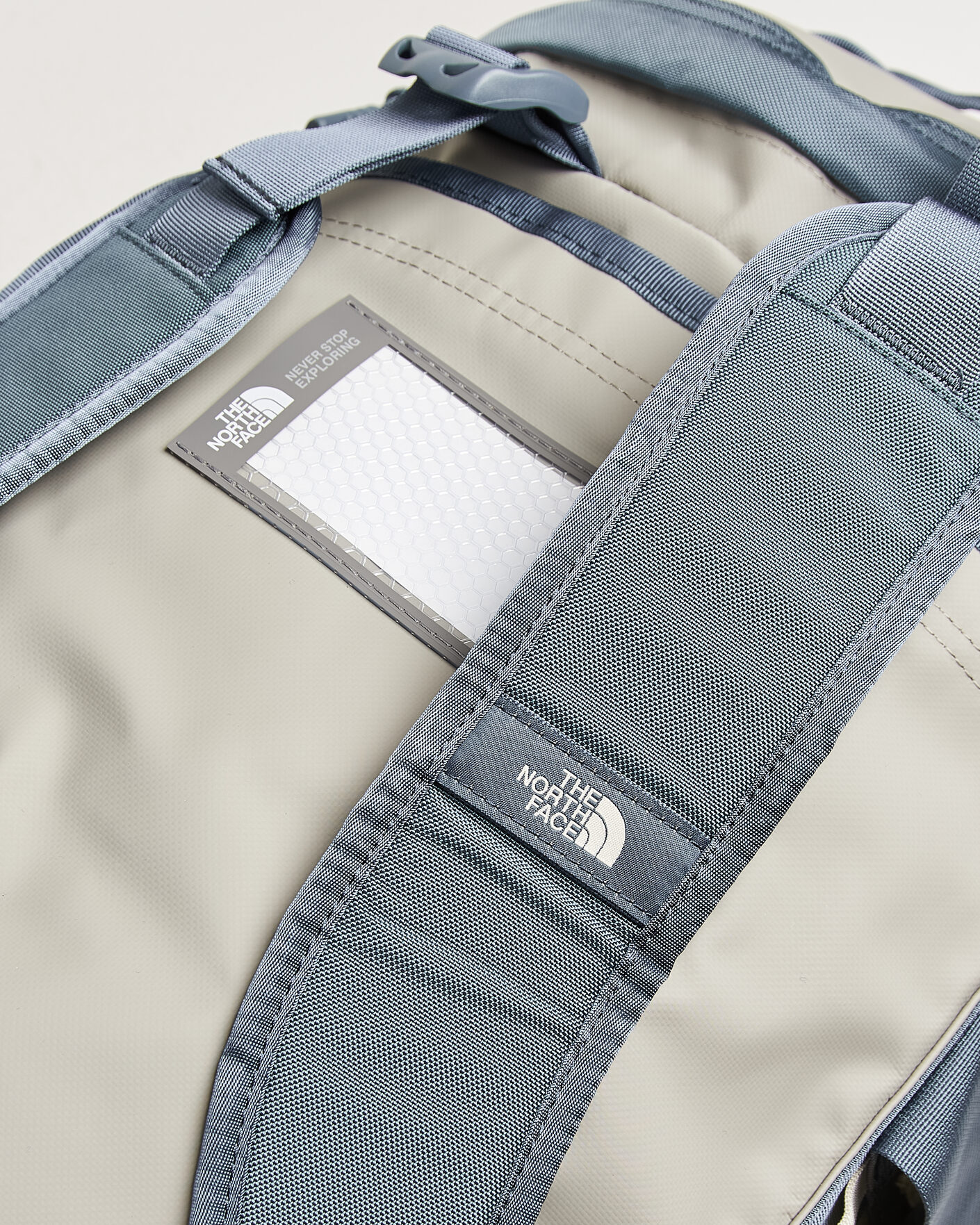 Mies | Laukut | The North Face | Base Camp Duffel M Stone Slab