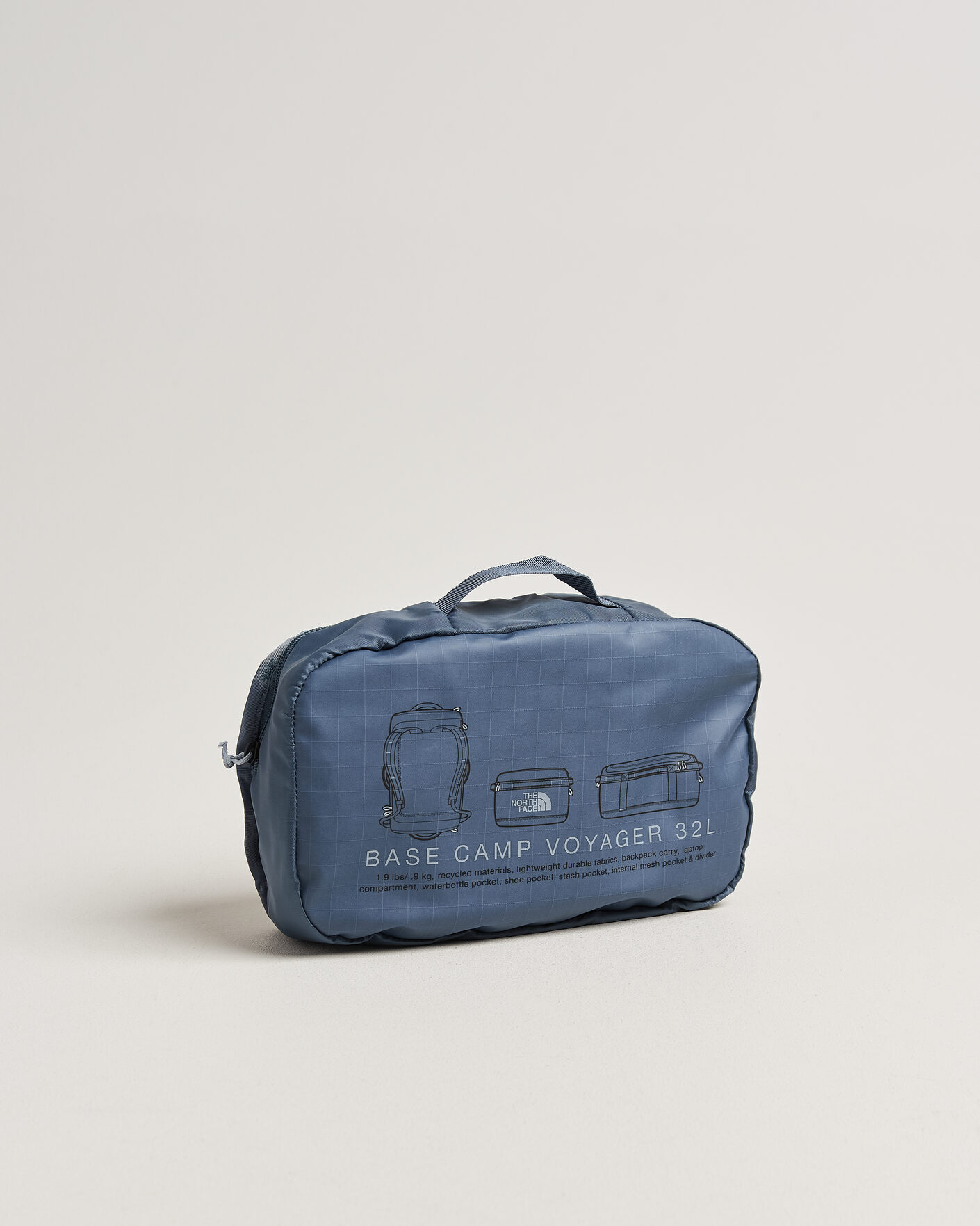 Mies | Laukut | The North Face | Base Camp Voyager Duffel 32 Granite Grey