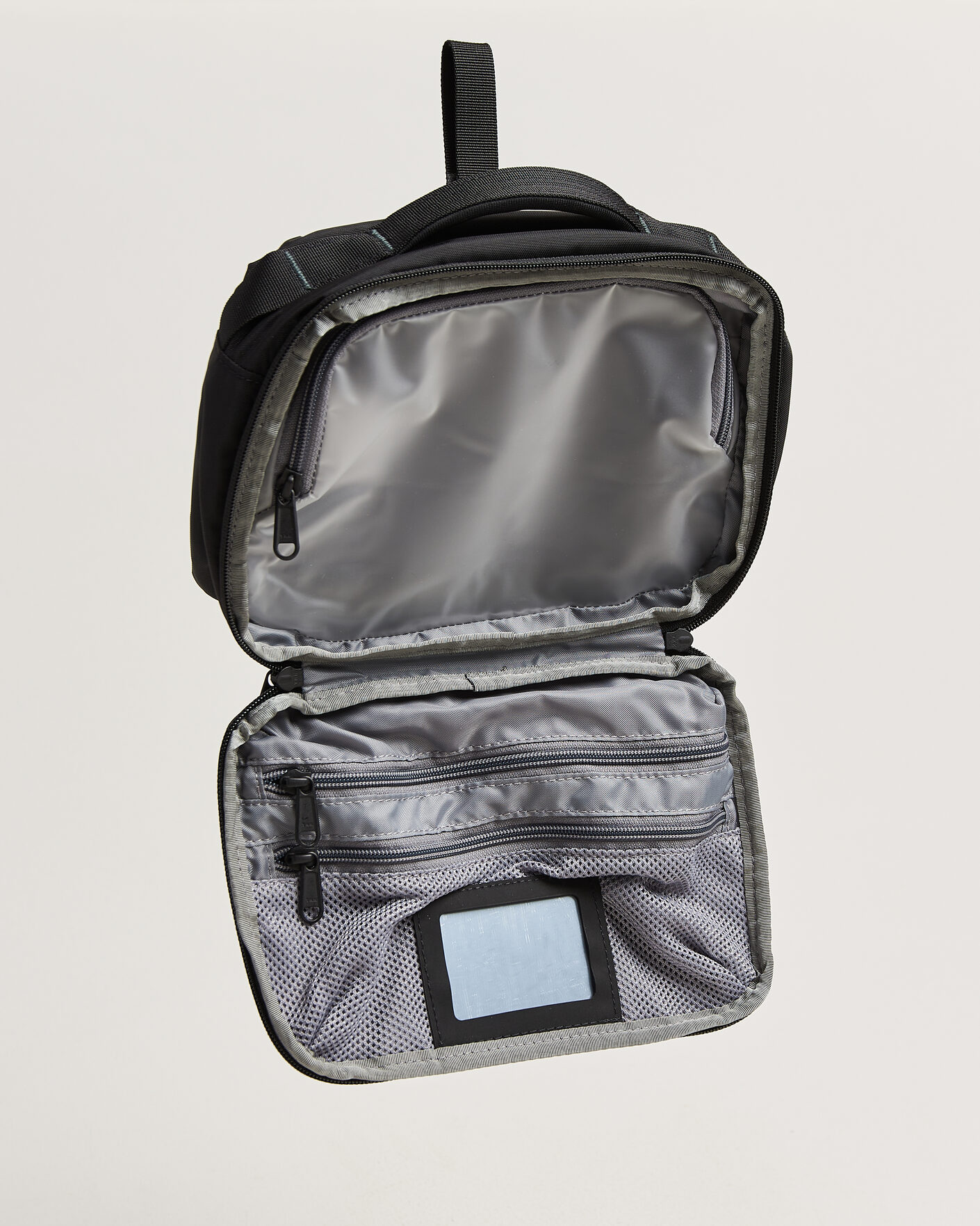 Mies | Laukut | The North Face | Base Camp Voyager Toiletry Kit Black