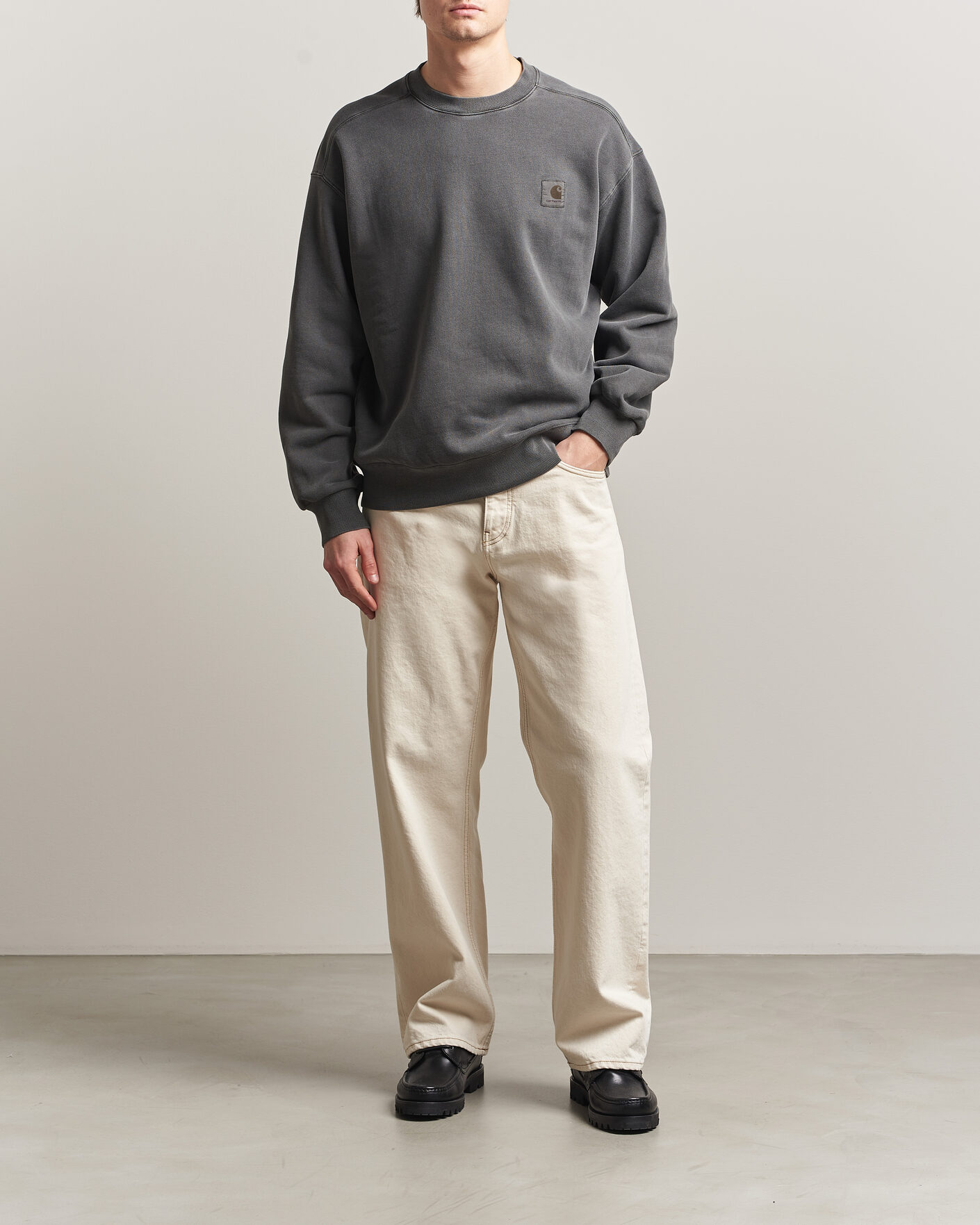 Mies | Puserot | Carhartt WIP | Nelson Sweatshirt Black