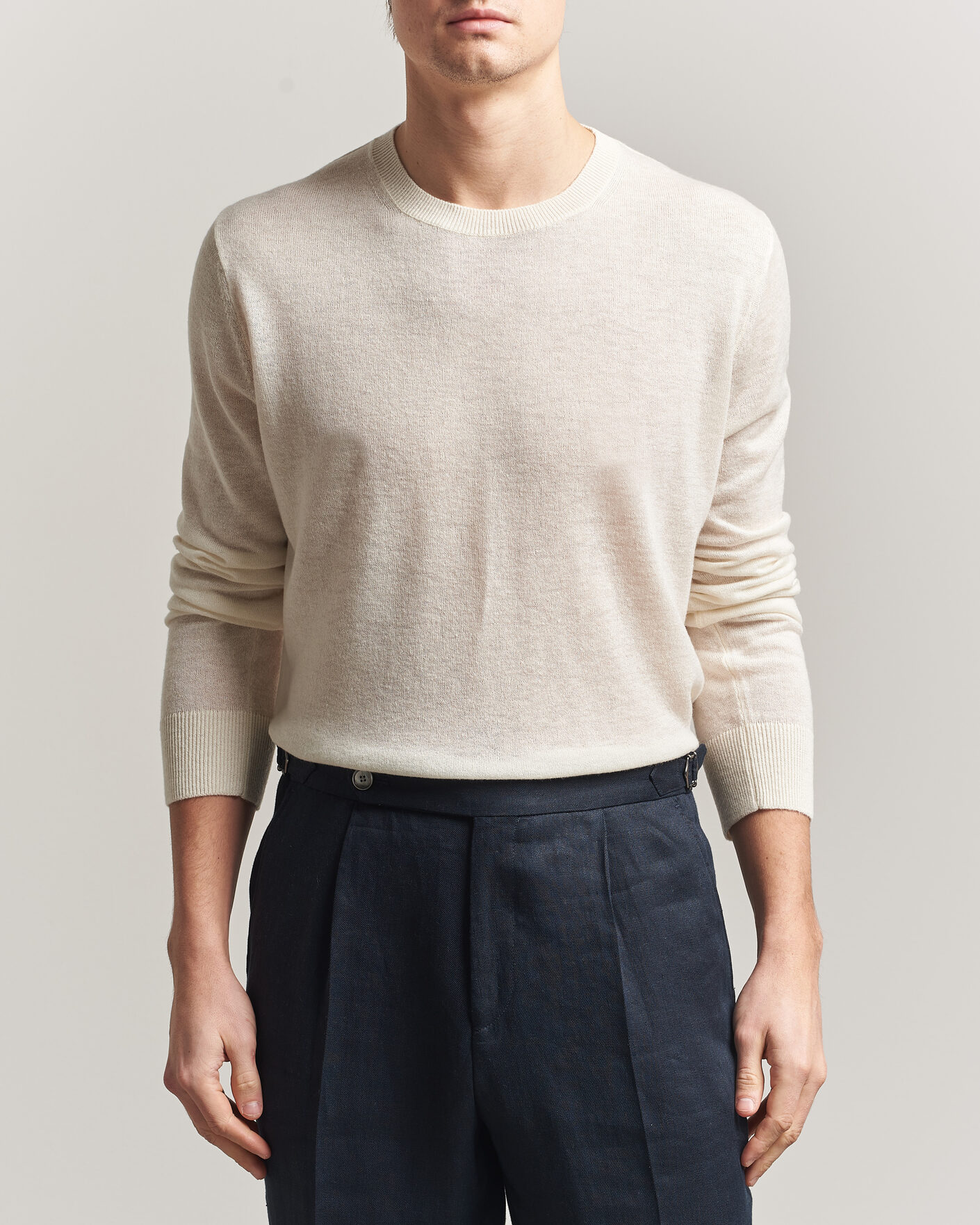 Mies | Puserot | Piacenza Cashmere | Soft Silk/Cashmere Crew Neck Off White