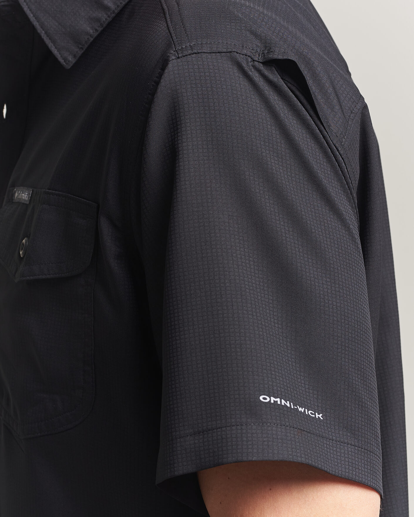 Mies | Kauluspaidat | Columbia | Utilizer II Short Sleeve Ripstop Shirt Black