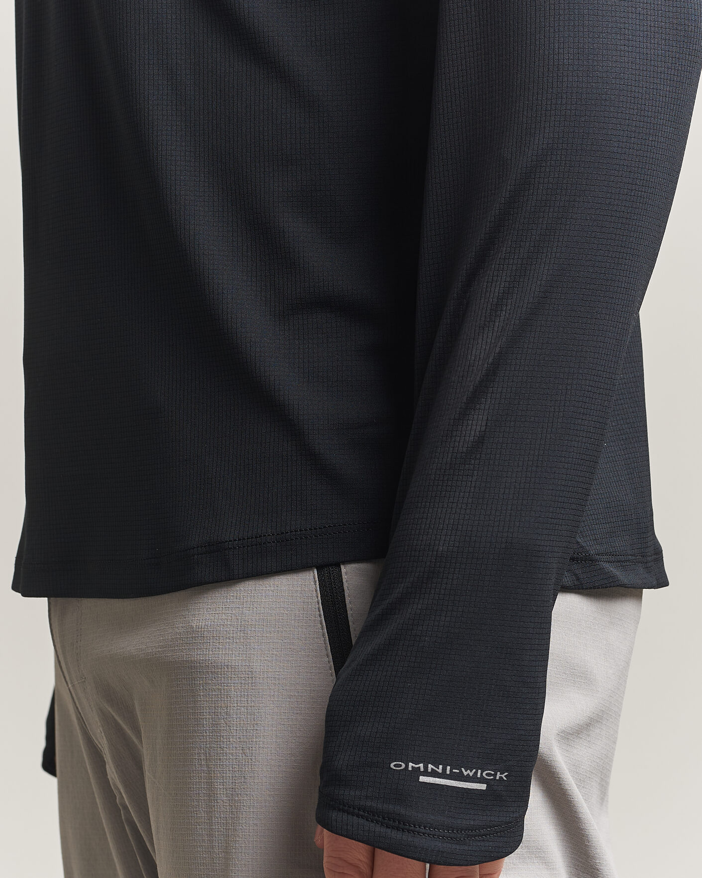 Mies | T-paidat | Columbia | Stealth Spring Half-Zip T-Shirt Black