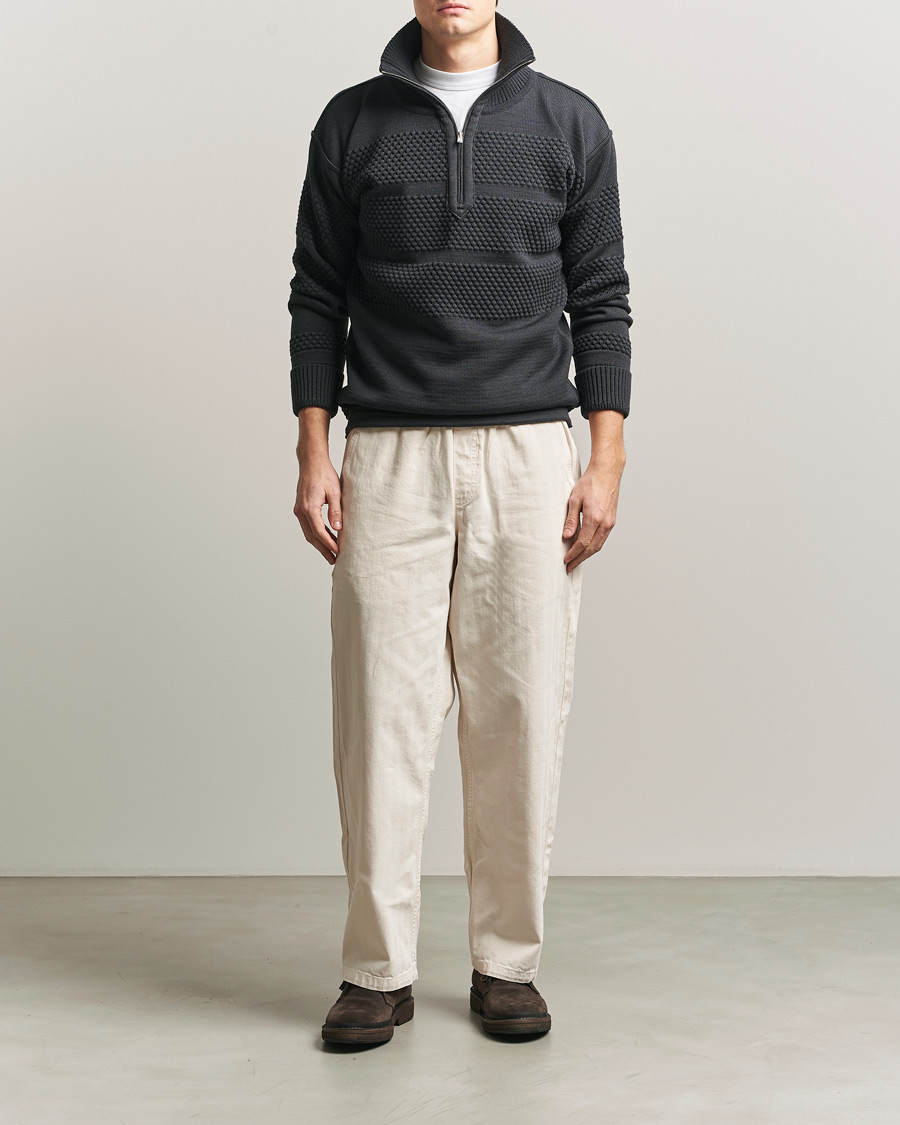 Mies | Puserot | S.N.S. Herning | Fisherman Short Zip Molten Grey