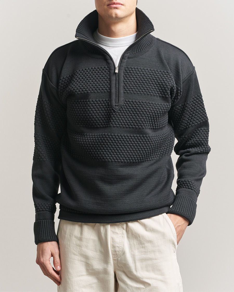 Mies | Puserot | S.N.S. Herning | Fisherman Short Zip Molten Grey