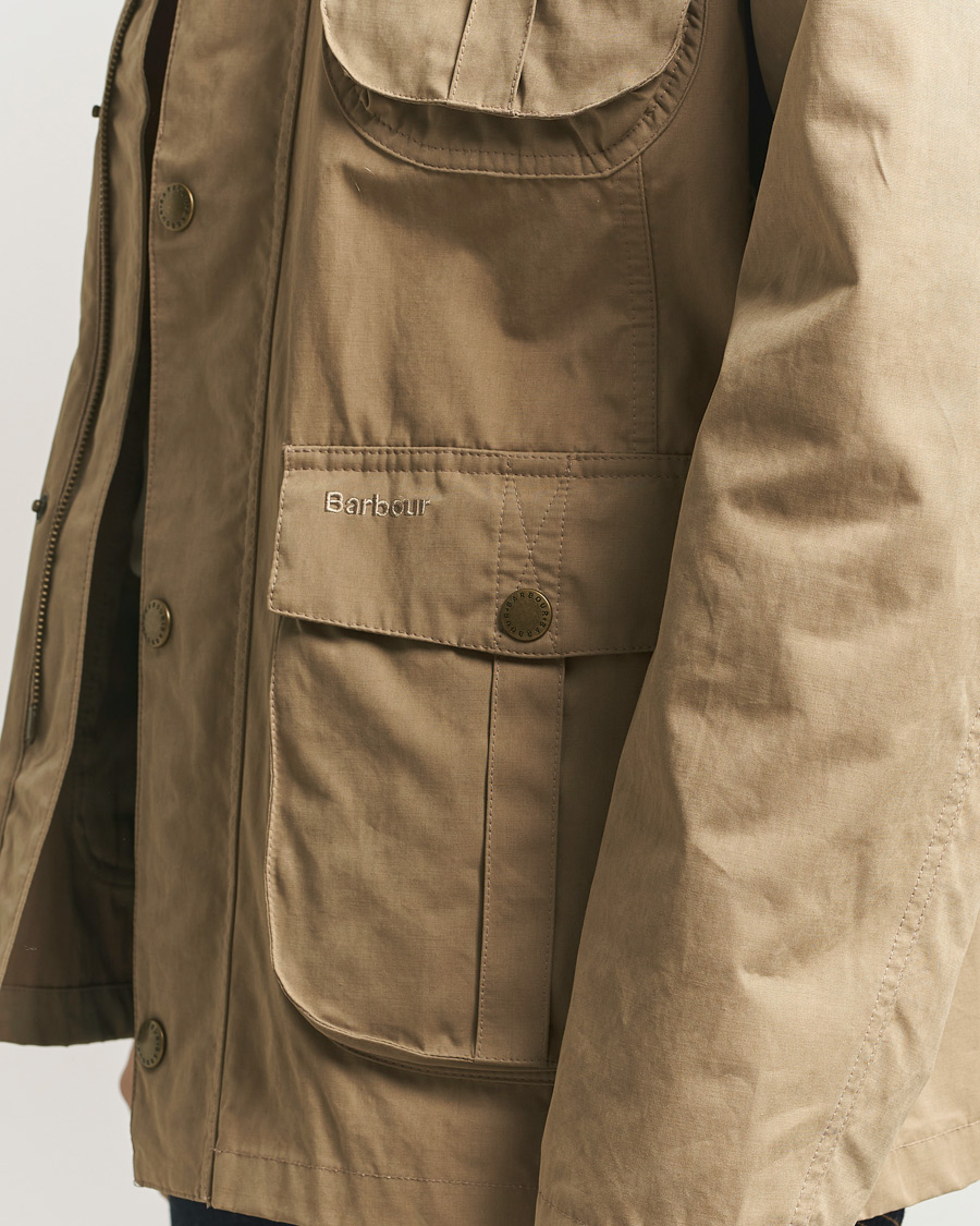 Mies | Takit | Barbour Lifestyle | Sanderling Casul Jacket Military Brown