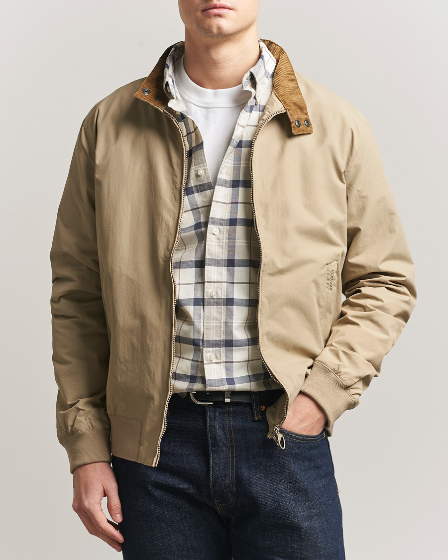 Mies | Takit | Barbour Lifestyle | Royston Casual Harrington Jacket Washed Stone