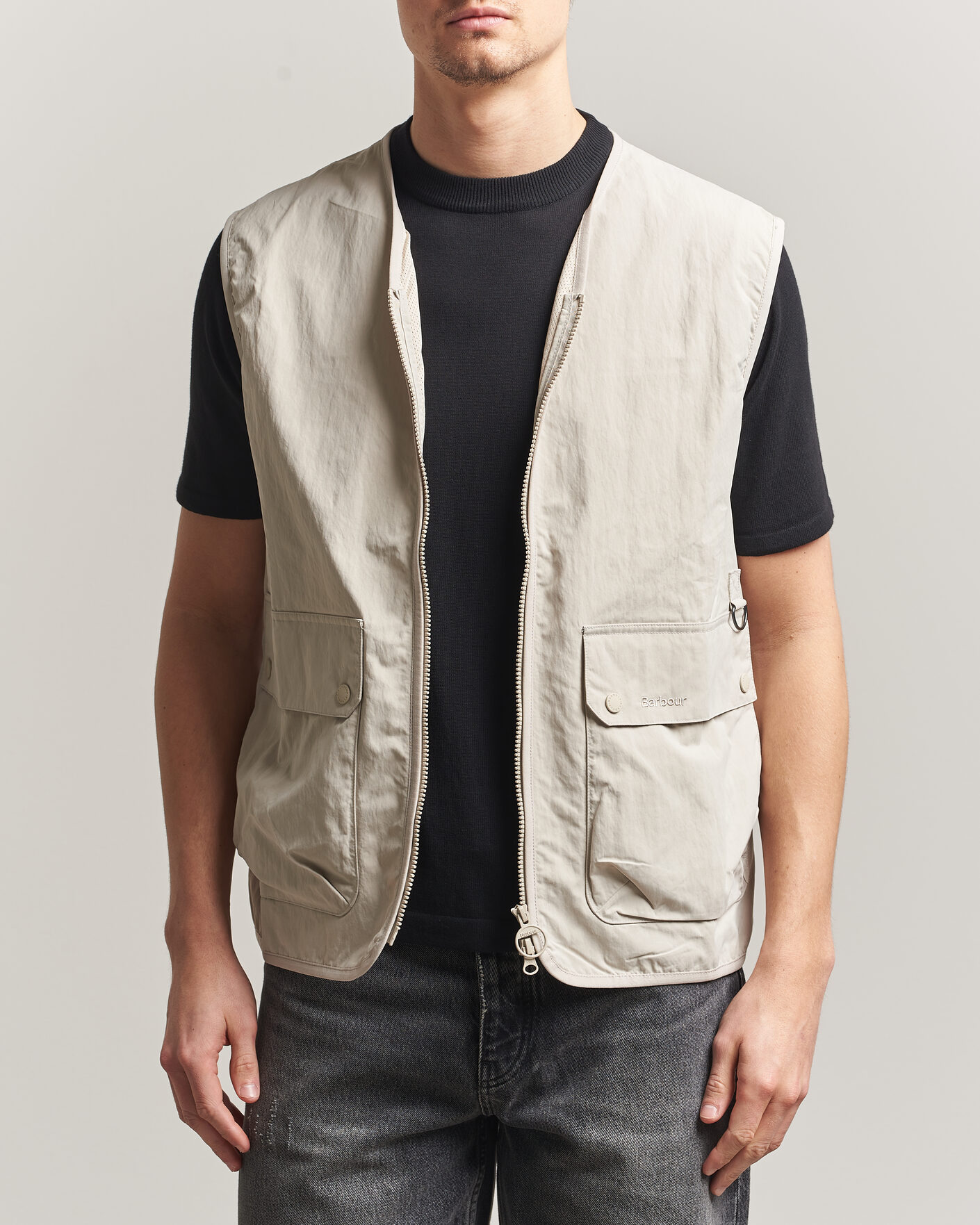 Mies | Ulkoliivit | Barbour Lifestyle | Re-Engineered Flyweight Gilet Mist