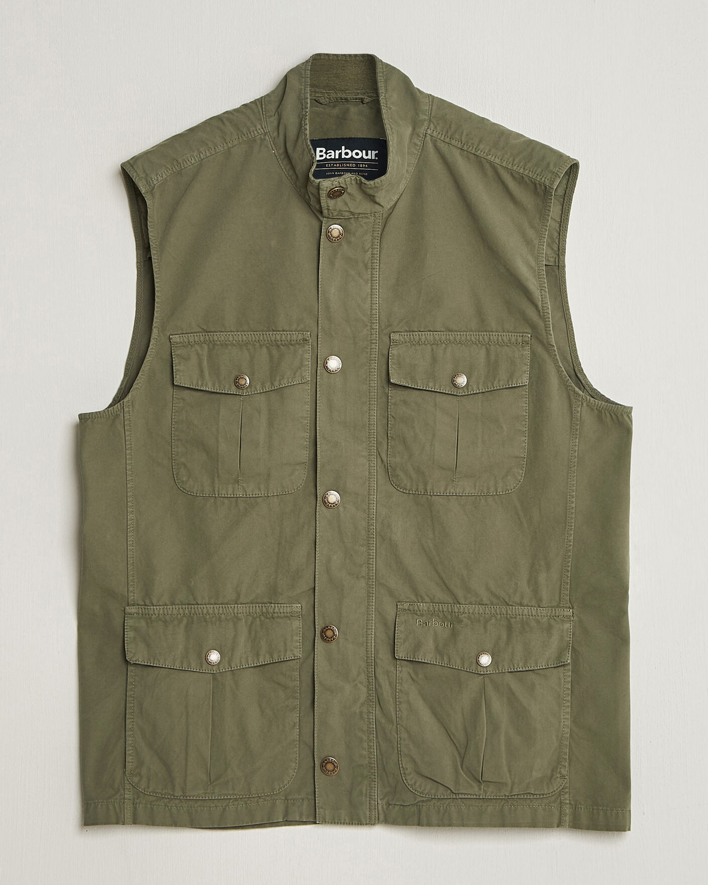 Mies | Ulkoliivit | Barbour Lifestyle | Casual Corebrigde Gilet Dusty Olive