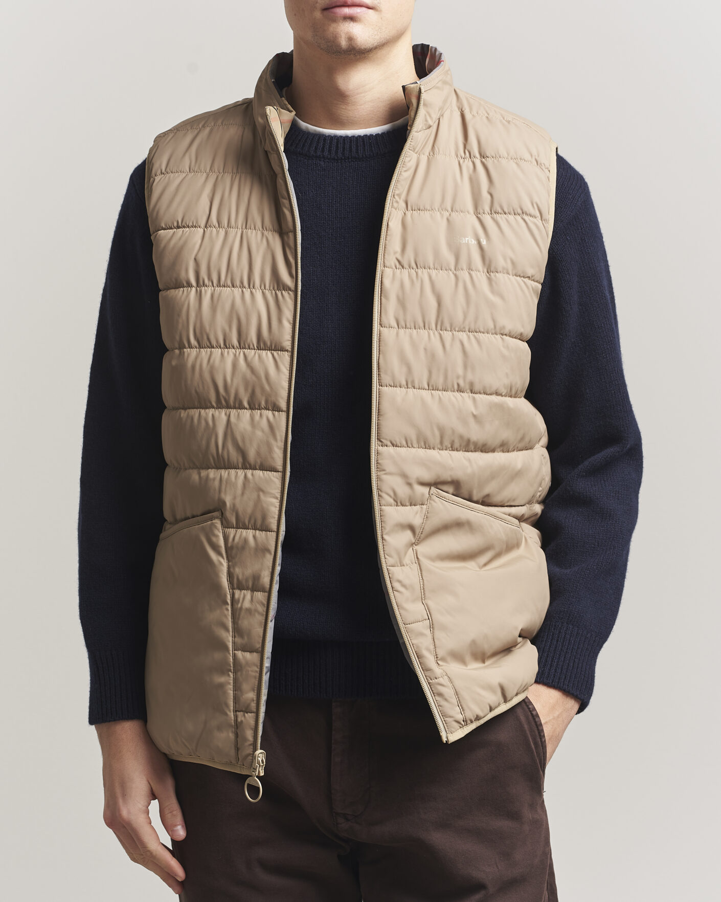 Mies | Ulkoliivit | Barbour Lifestyle | Reversible Tartan Puffer Gilet Dress Tartan