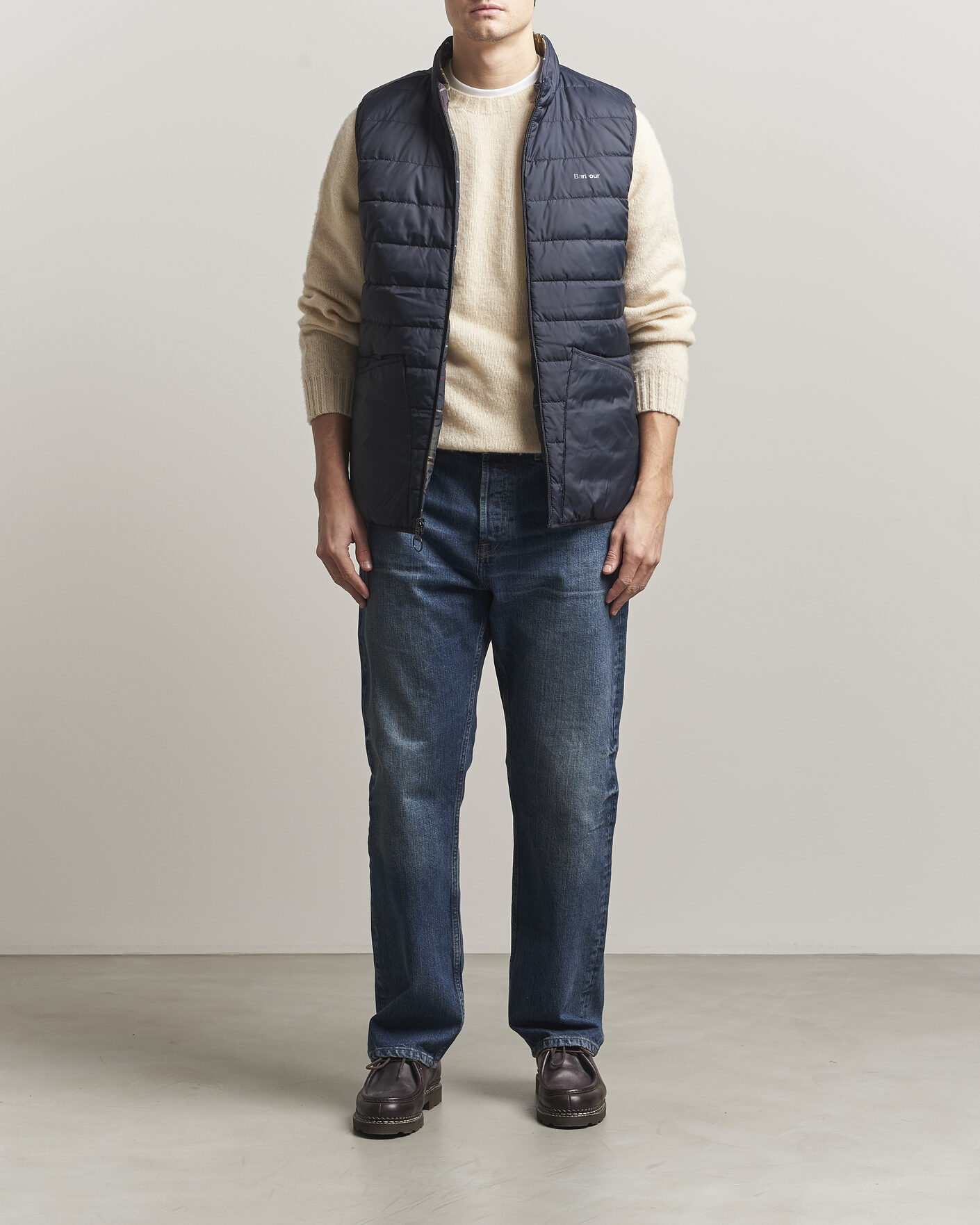 Mies | Ulkoliivit | Barbour Lifestyle | Reversible Tartan Puffer Gilet Classic Tartan