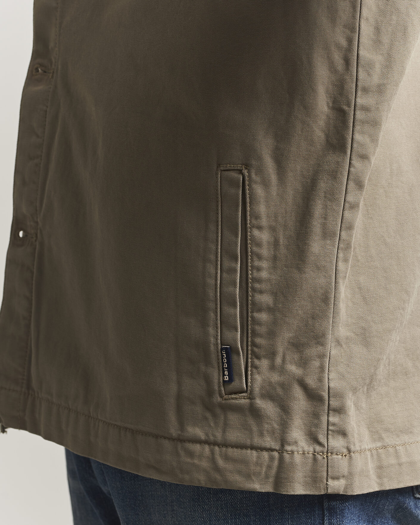 Mies | Kauluspaidat | Barbour Lifestyle | Washed Cotton Overshirt Smoky Olive