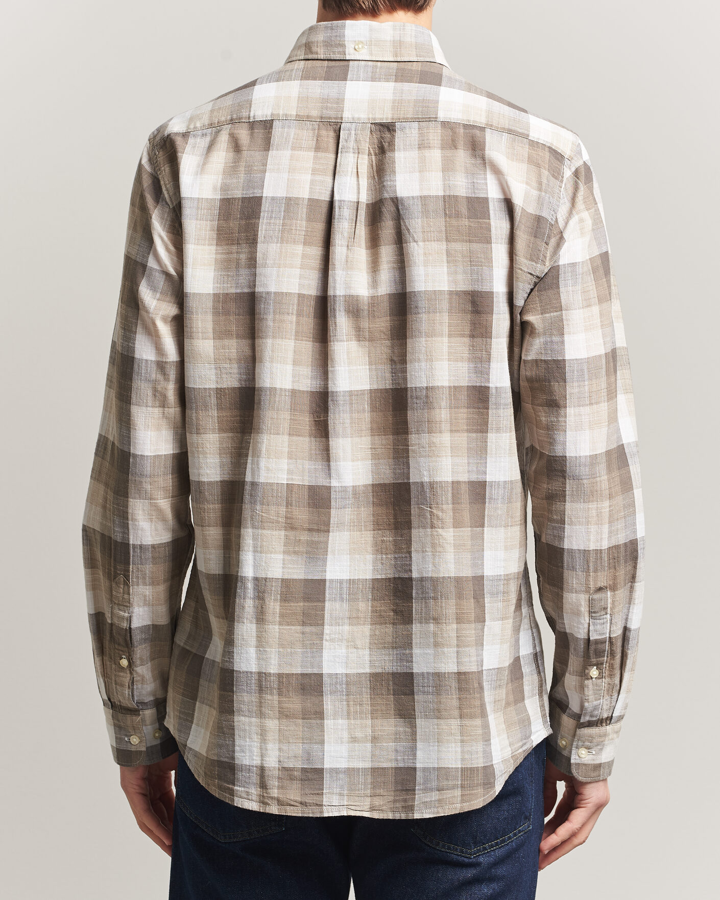 Mies | Kauluspaidat | Barbour Lifestyle | Hillroad Tailored Cotton Shirt Stone