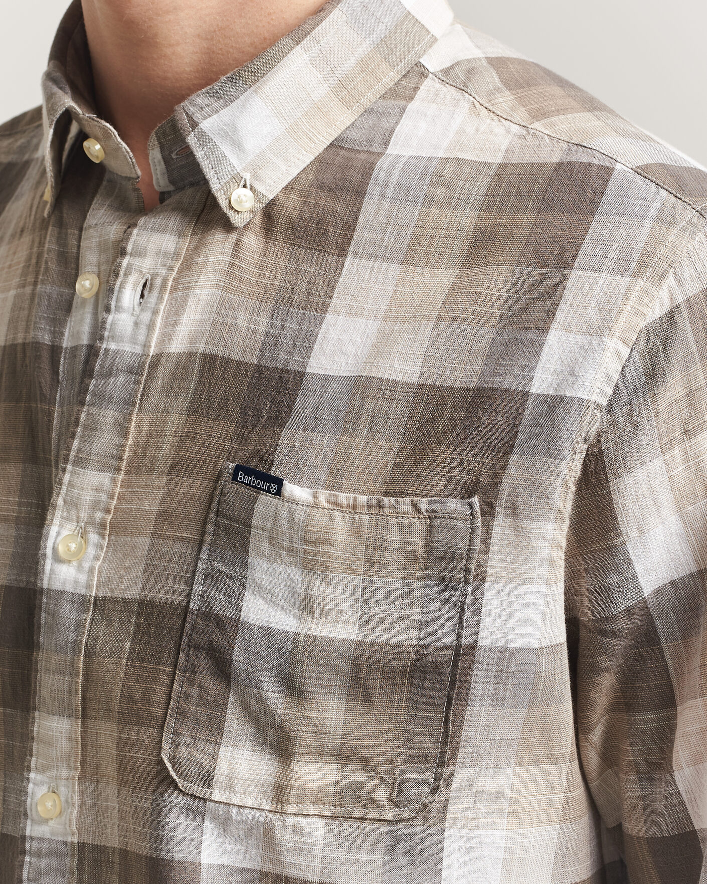 Mies | Kauluspaidat | Barbour Lifestyle | Hillroad Tailored Cotton Shirt Stone