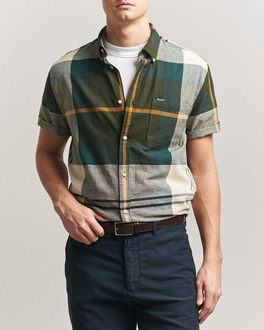 Mies | Kauluspaidat | Barbour Lifestyle | Douglas Short Sleeve Tailored Shirt Ancient Tartan