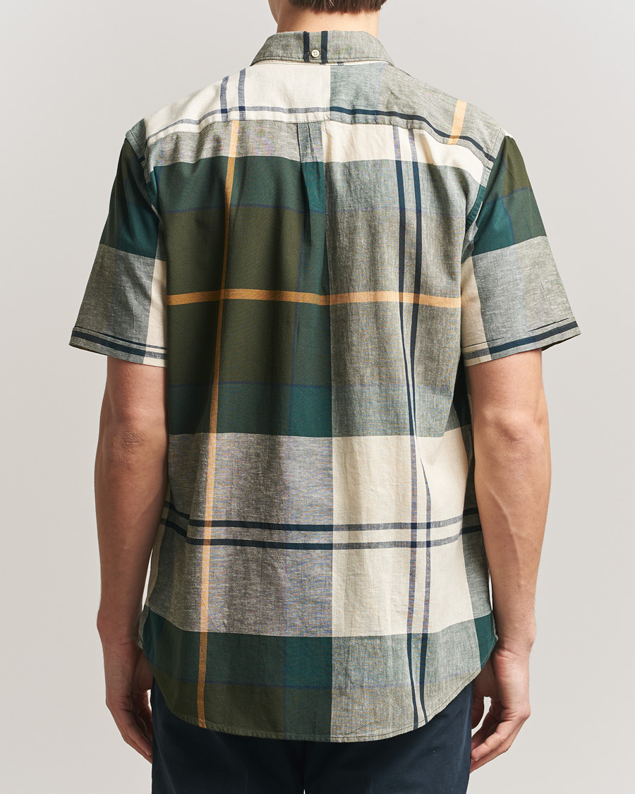 Mies | Kauluspaidat | Barbour Lifestyle | Douglas Short Sleeve Tailored Shirt Ancient Tartan