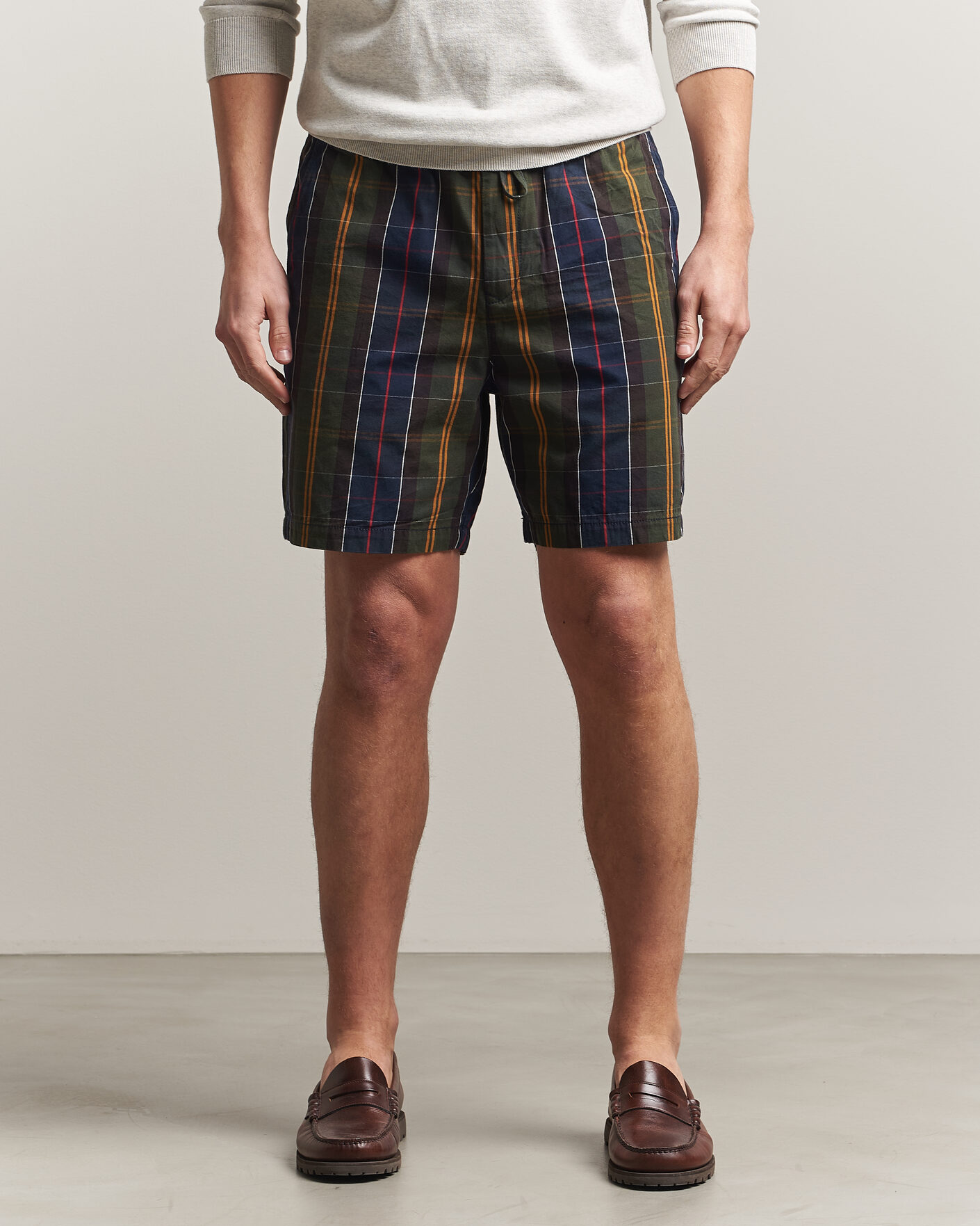 Mies | Shortsit | Barbour Lifestyle | Relaxed Shorts Classic Tartan