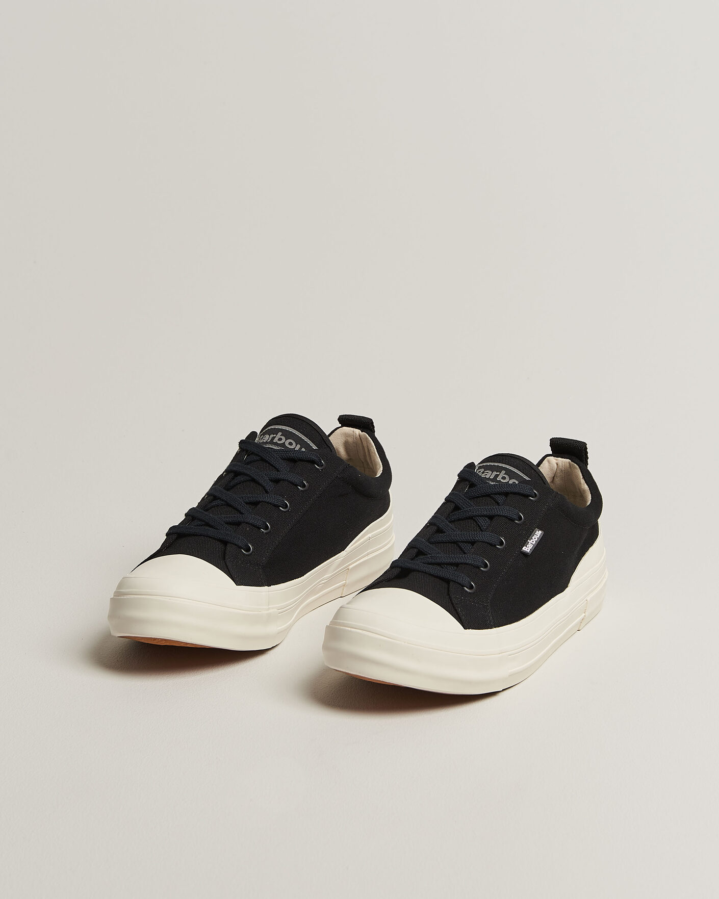 Mies | Tennarit | Barbour Lifestyle | Stanhope Canvas Sneakers Black