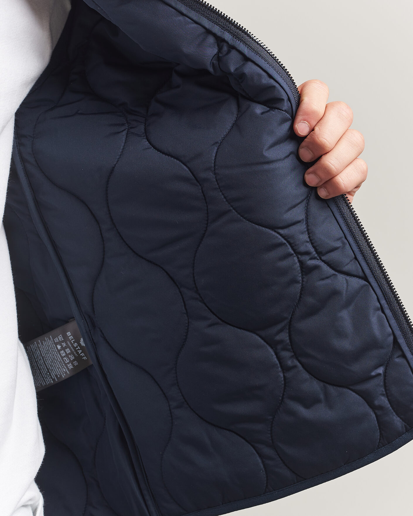 Mies | Ulkoliivit | Belstaff | Base Gilet Dark Ink