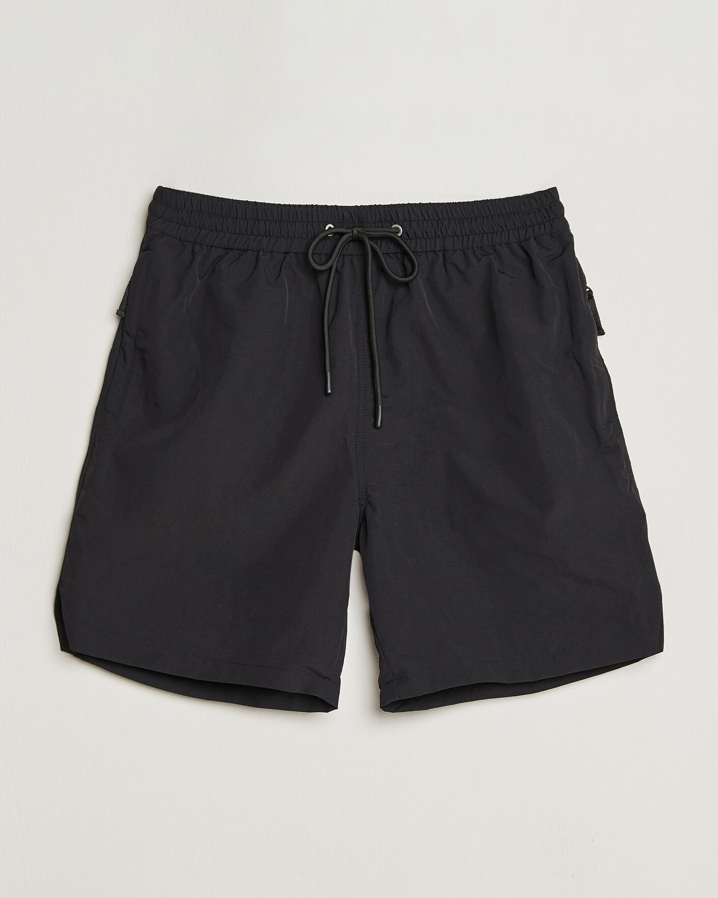 Mies | Shortsit | Sunflower | Mike Shorts Black