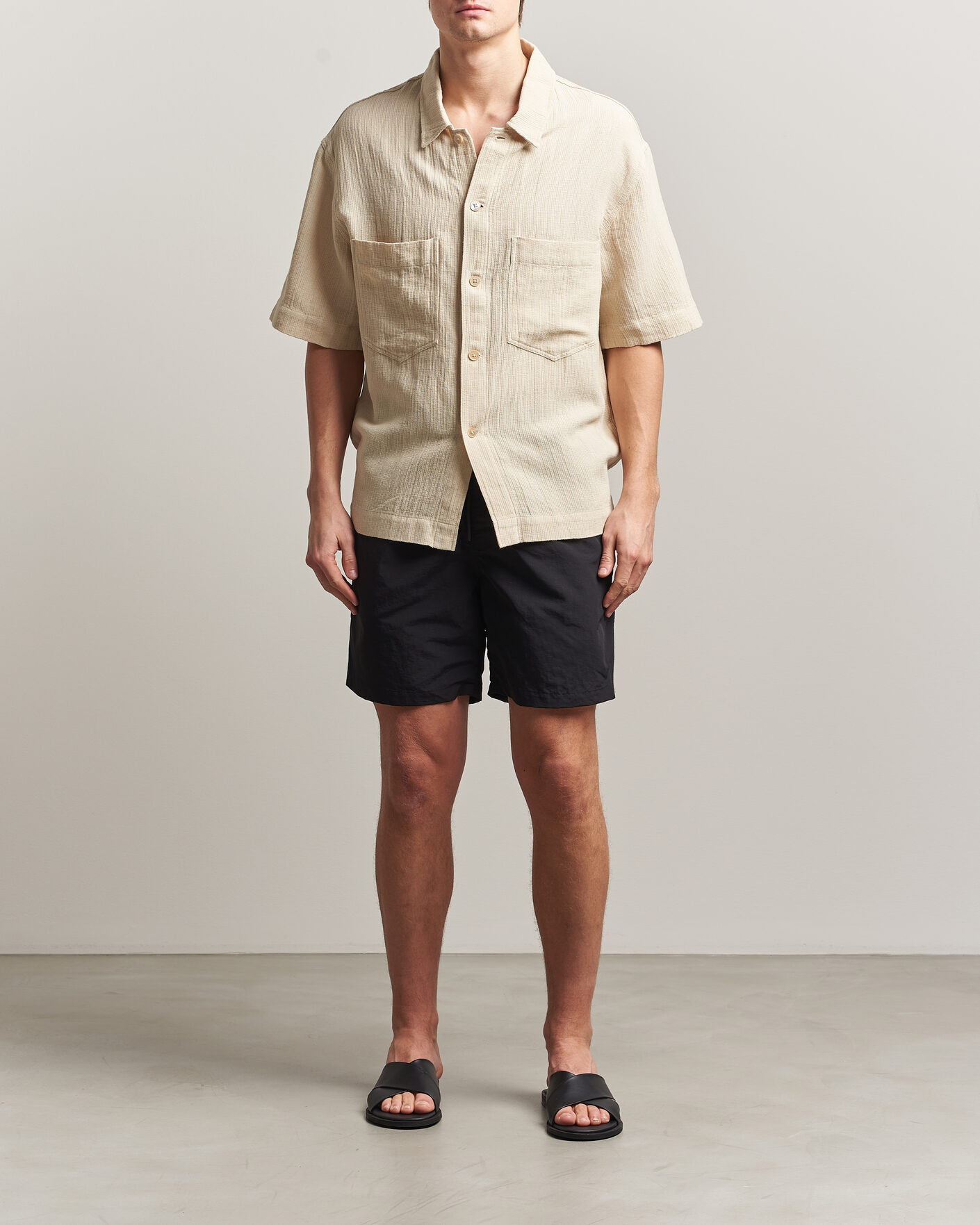 Mies | Shortsit | Sunflower | Mike Shorts Black