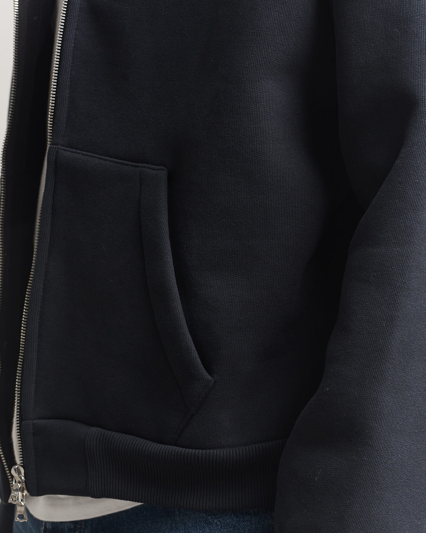 Mies | Puserot | Sunflower | Hooded Sweat Jacket Black