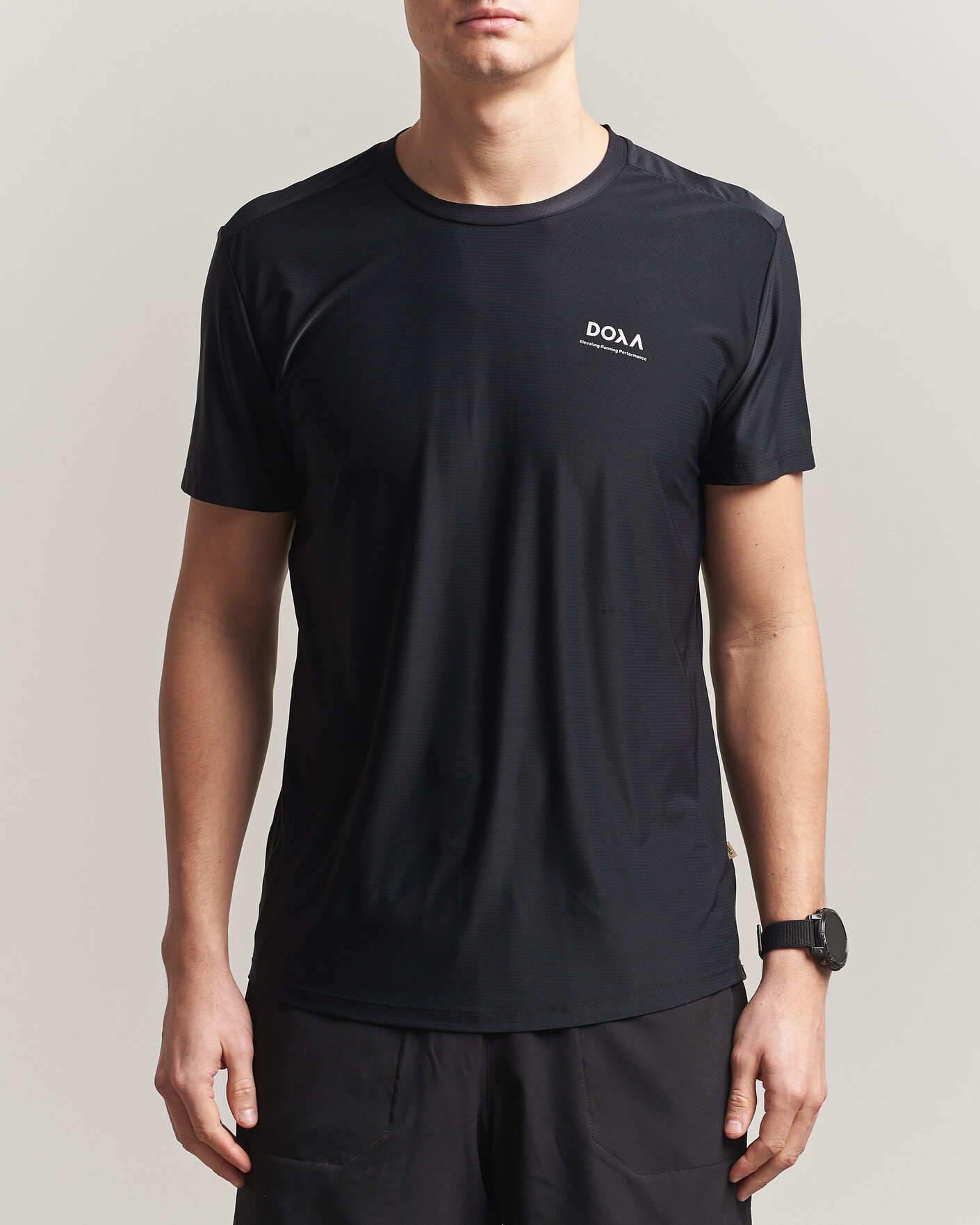 Mies | T-paidat | DOXA | Rerun Short Sleeve T-Shirt Black