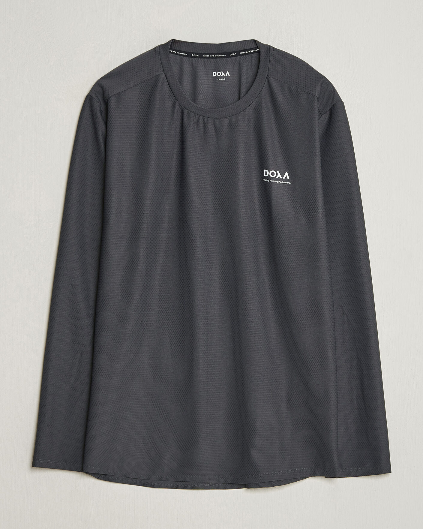 Mies | T-paidat | DOXA | Rerun Long Sleeve T-Shirt Raven