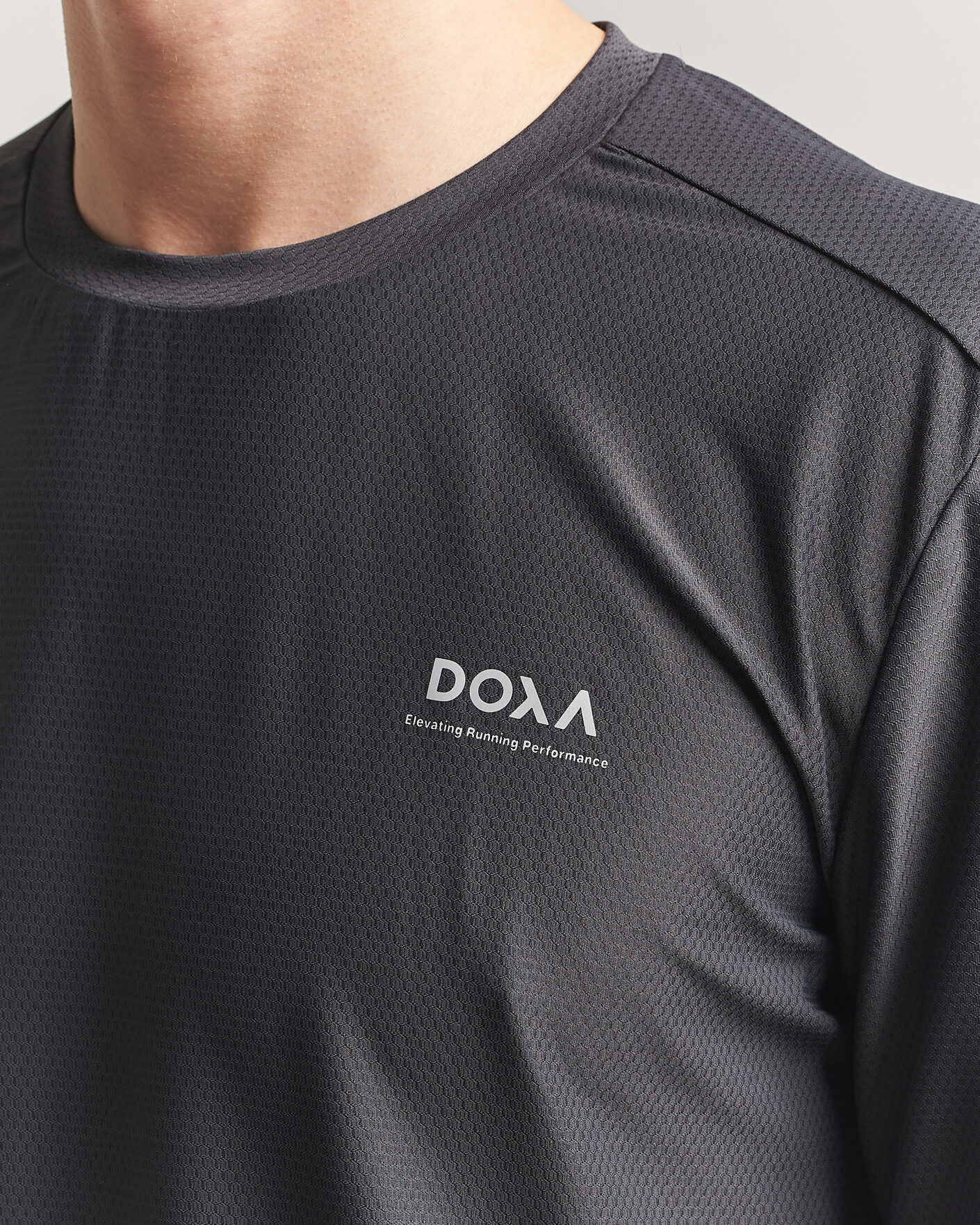 Mies | T-paidat | DOXA | Rerun Long Sleeve T-Shirt Raven