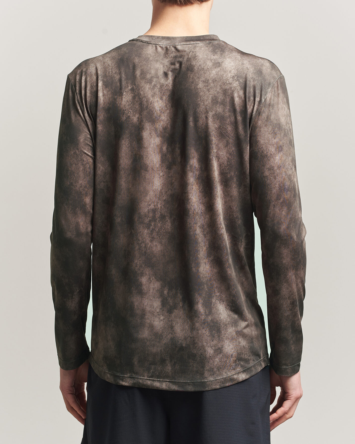 Mies | T-paidat | DOXA | Rerun Long Sleeve T-Shirt Taupe