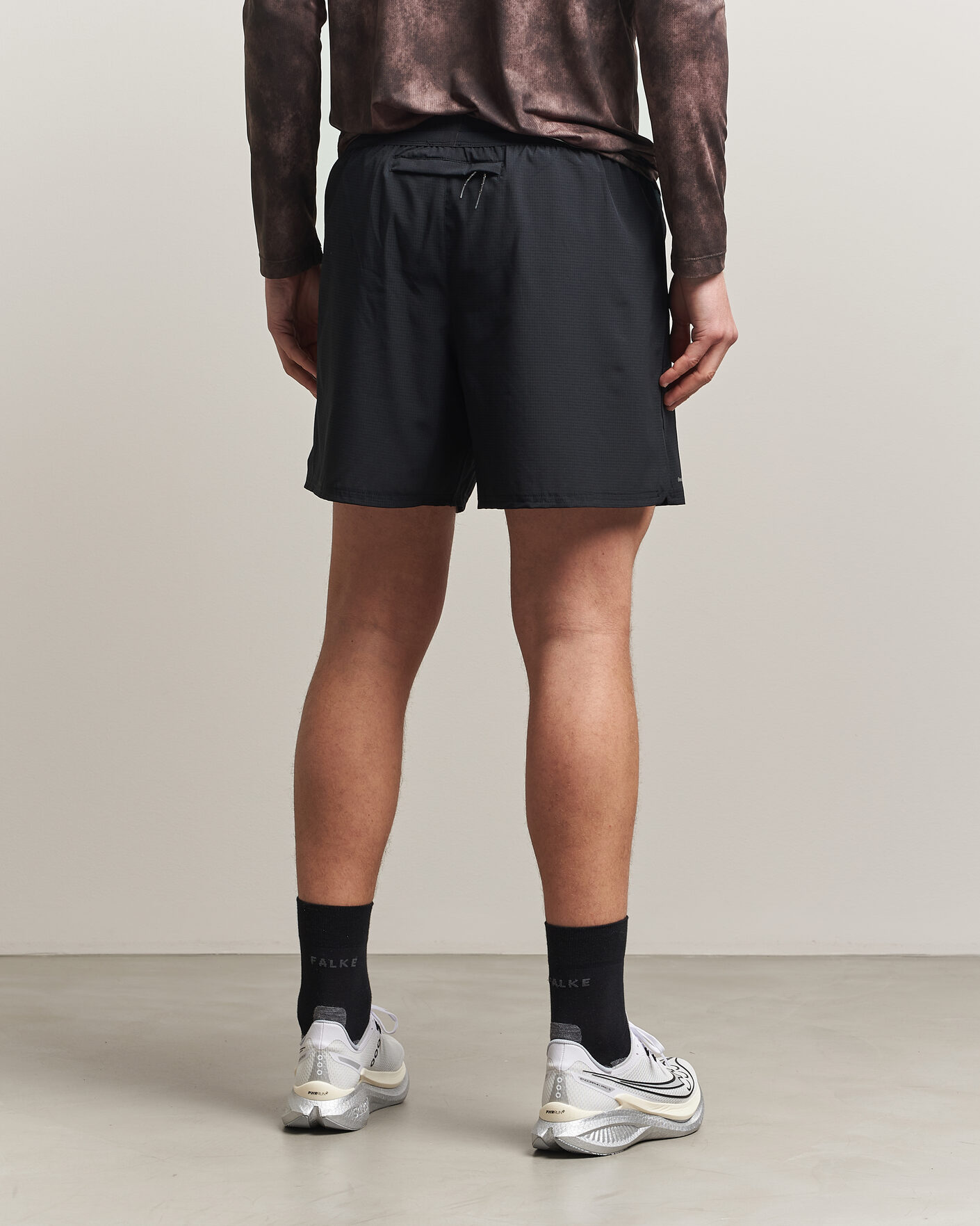 Mies | Shortsit | DOXA | Rerun Shorts 5 Inch Black