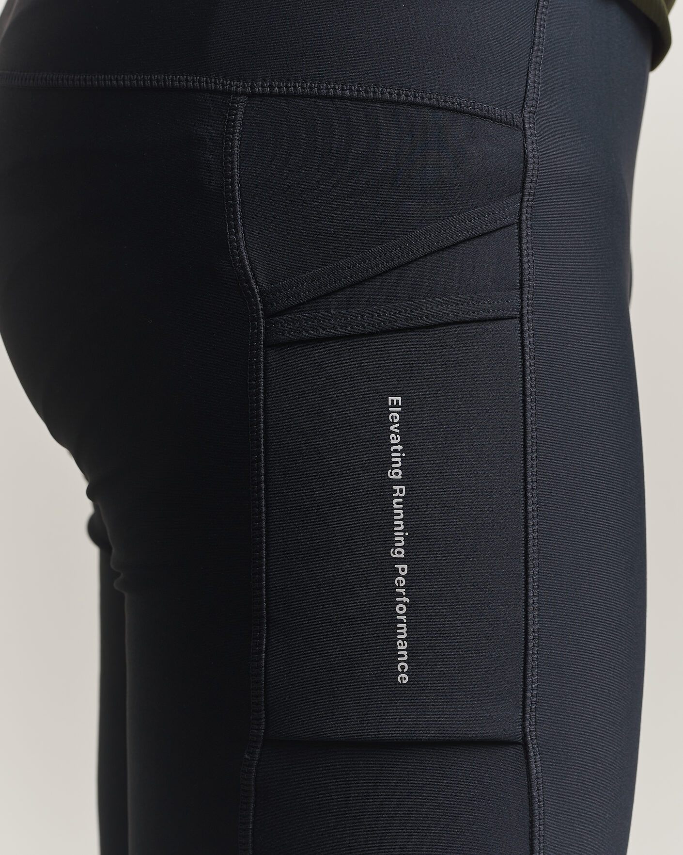 Mies | Shortsit | DOXA | Rerun Half Tights Black