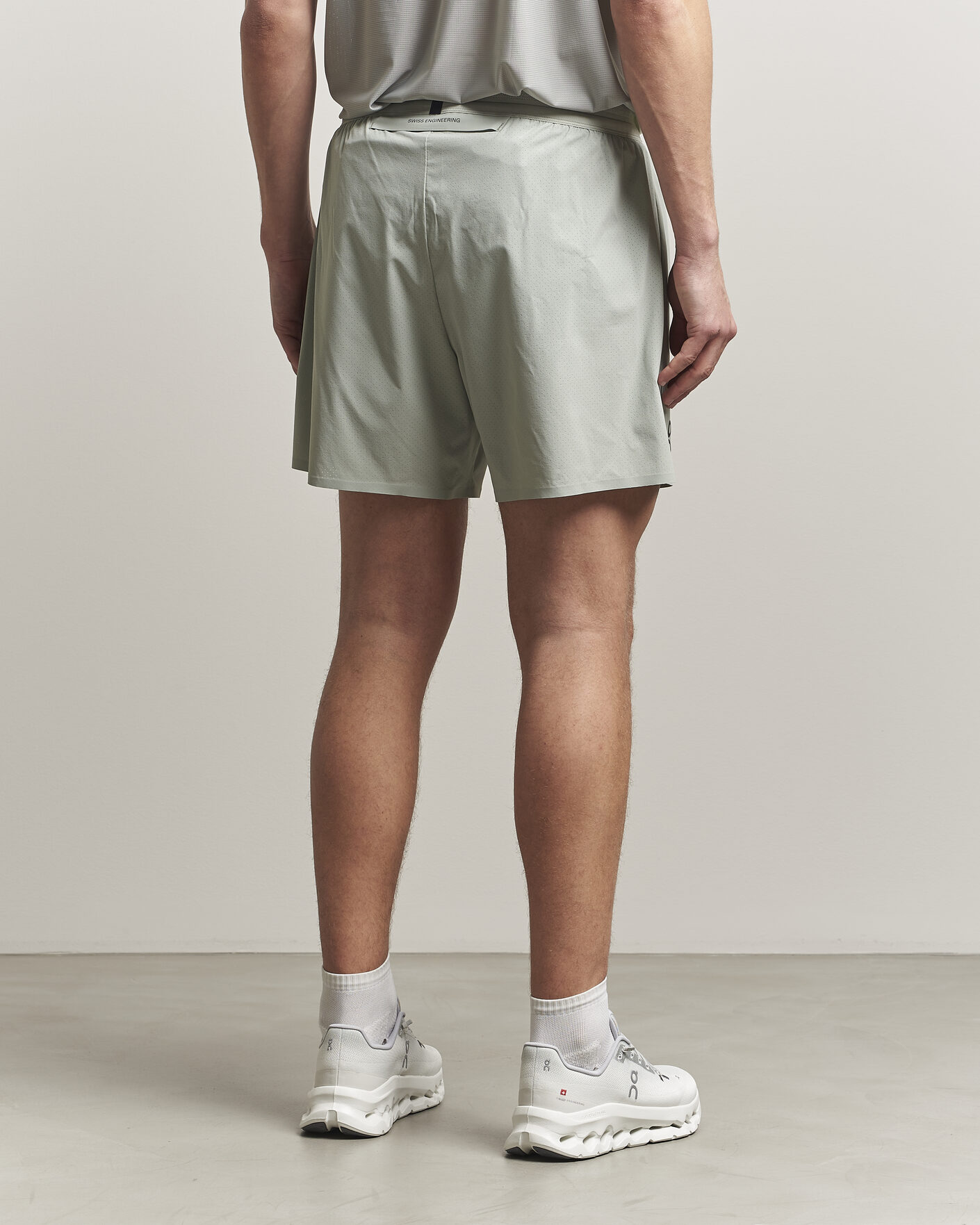 Mies | Shortsit | On | 5 Inch Performance Shorts Tin