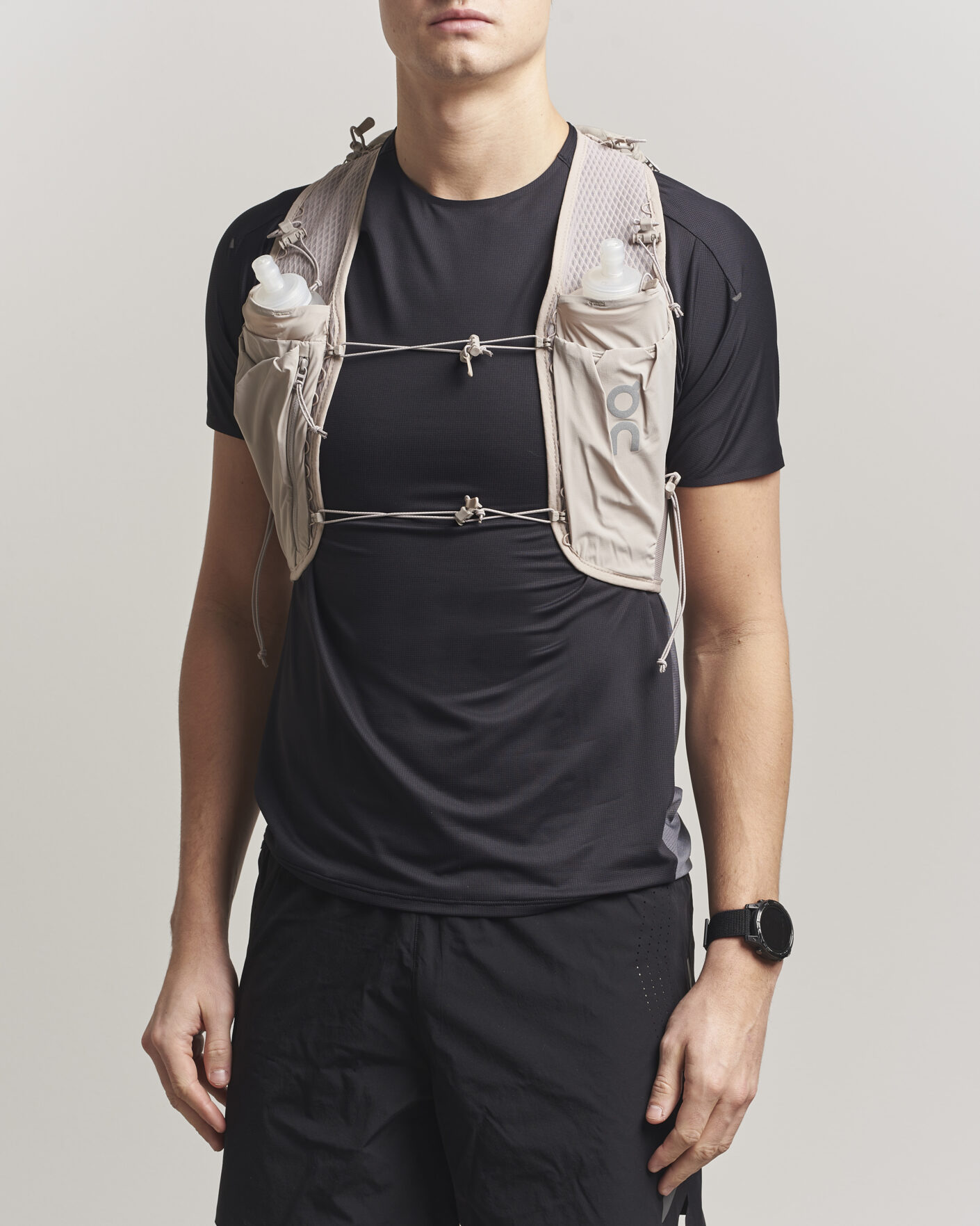 Mies | Active Asusteet | On | Ultra Vest Pro 10L Fog