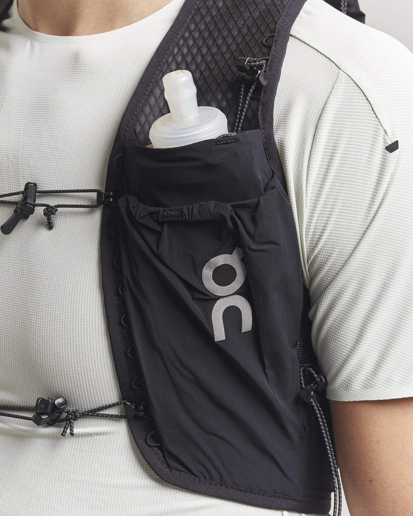 Mies | Active Asusteet | On | Ultra Vest Pro 10L Black